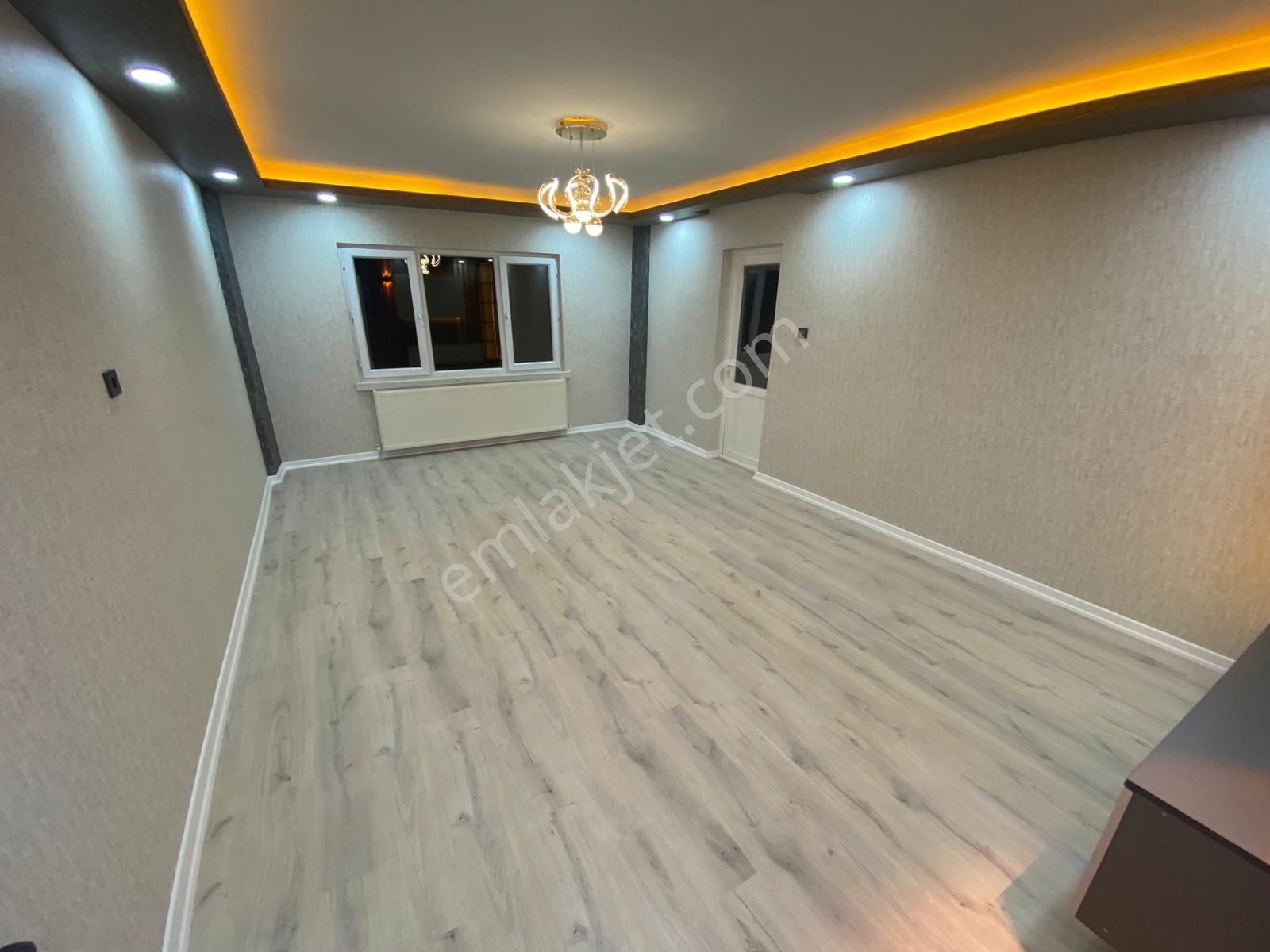 İstasyon Mahallesinde 3+1 Yapılı Fırsat Daire - Görsel 8