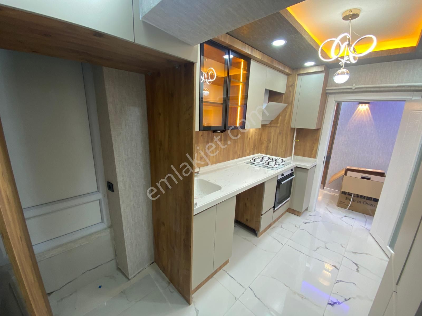 İstasyon Mahallesinde 3+1 Yapılı Fırsat Daire - Görsel 3