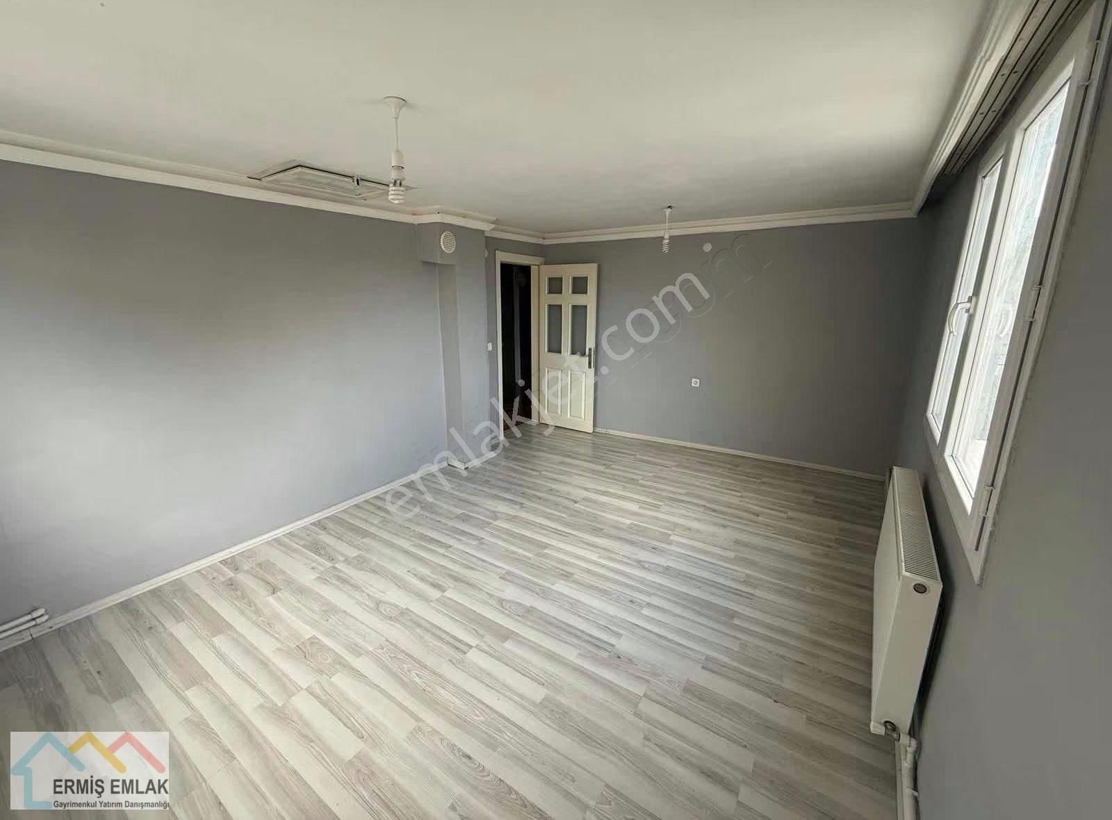 Kiralık 2+1 Doğalgazlı Daire - Görsel 4