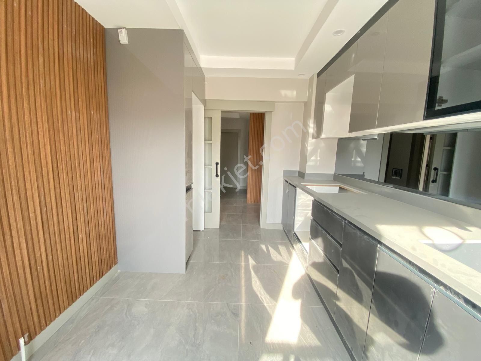 Sıfır Daire__güney&doğu Cepheli_3+1_asansörlü Ortakat_çift Banyo - Görsel 9