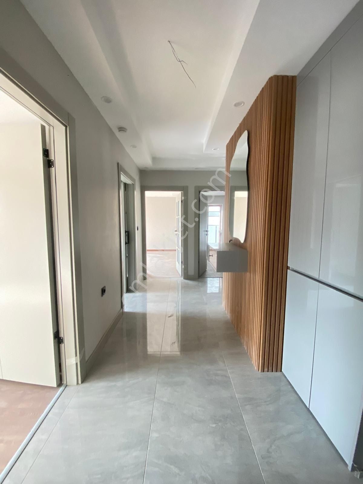 Sıfır Daire__güney&doğu Cepheli_3+1_asansörlü Ortakat_çift Banyo - Görsel 15