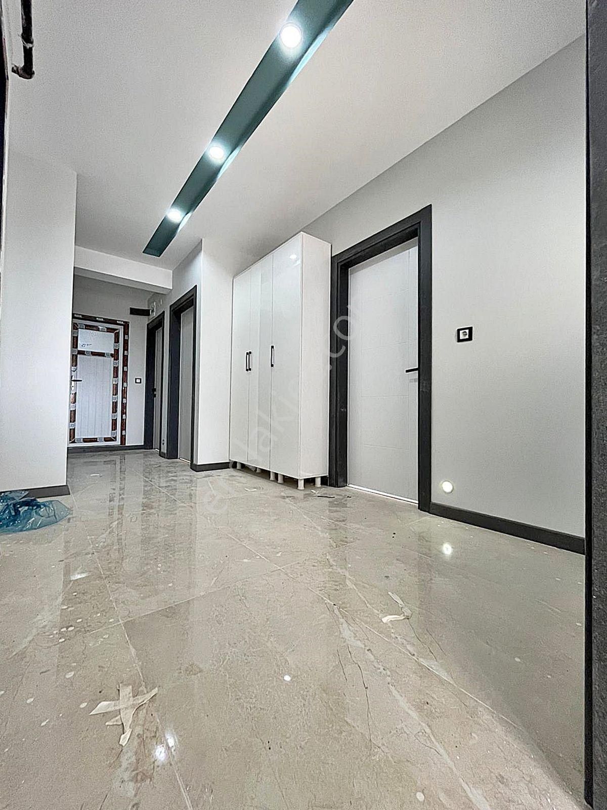 Az-er Yapıdan Okullar Bölgesinde Satılık İskanlı Ara Kat 3+1 Sıfır Daire !! - Görsel 18