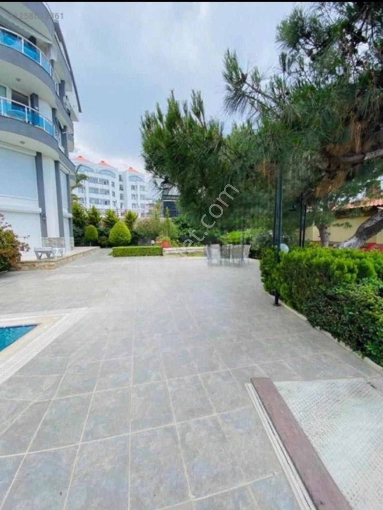 Marina'da Nezih Bir Sitede Deniz Manzaralı 3+1 Satılık Daire - Görsel 16