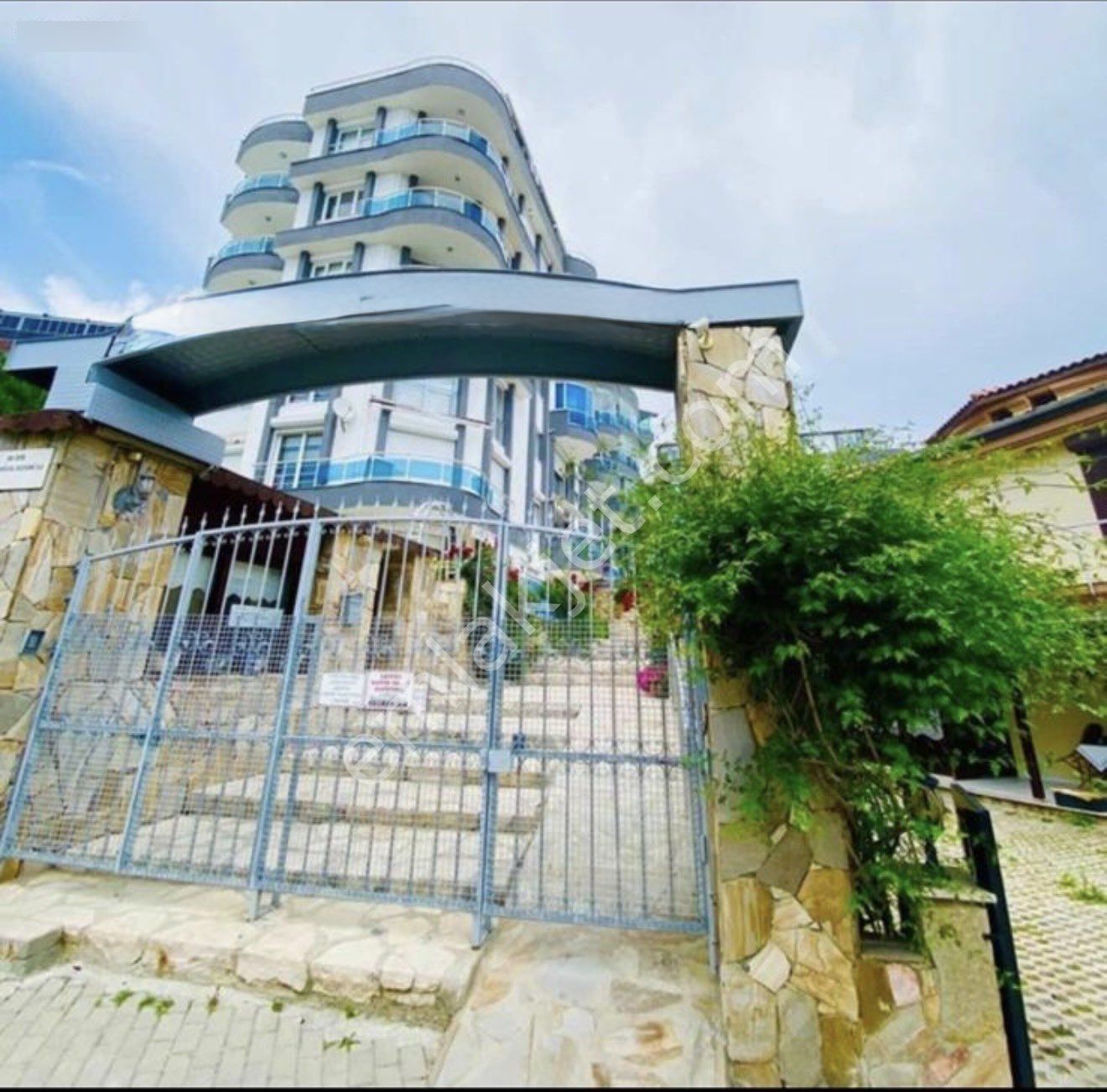 Marina'da Nezih Bir Sitede Deniz Manzaralı 3+1 Satılık Daire - Görsel 19