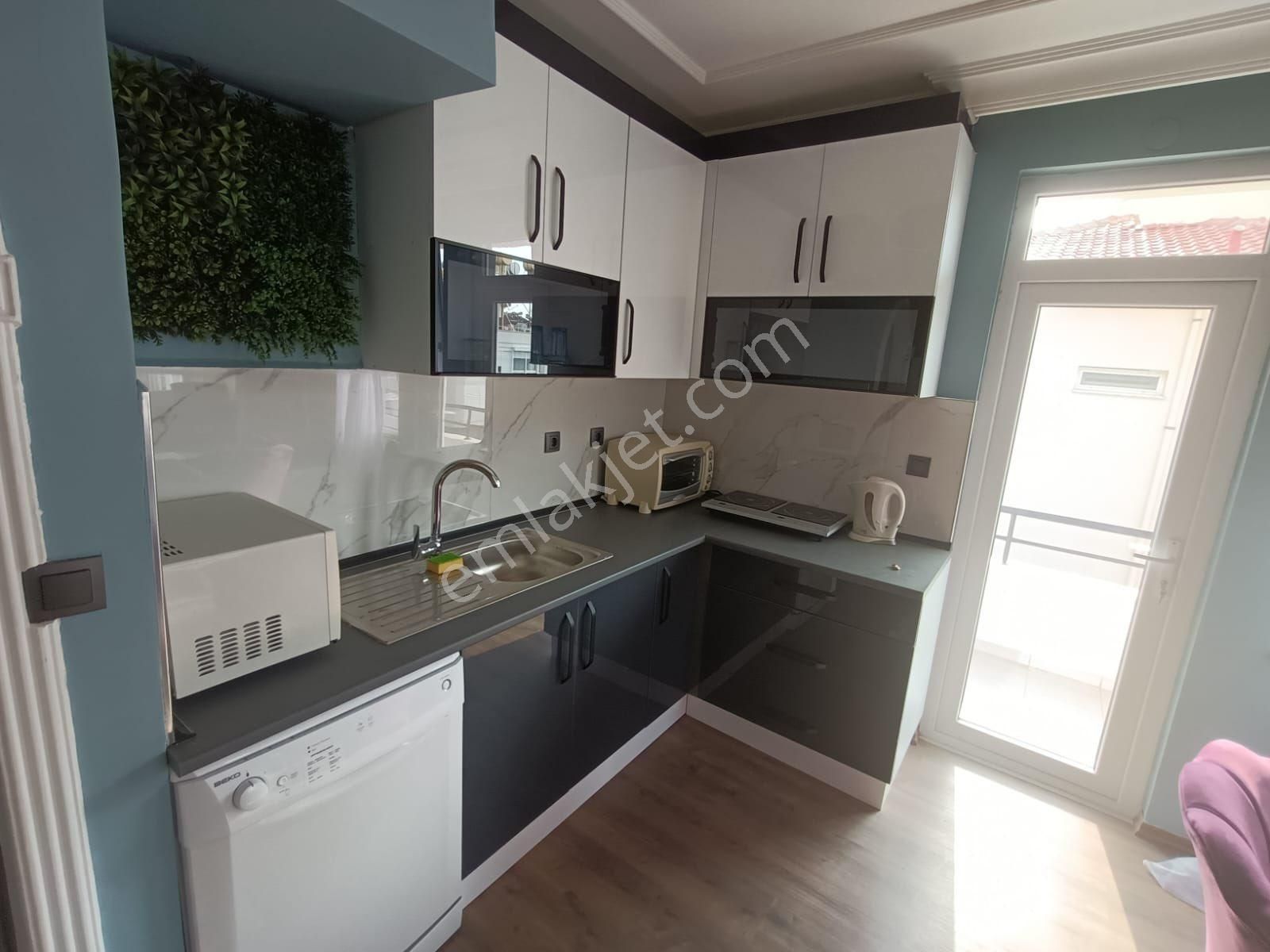 Saray Mahallesinde Satılık 2+1 Daire - Görsel 2