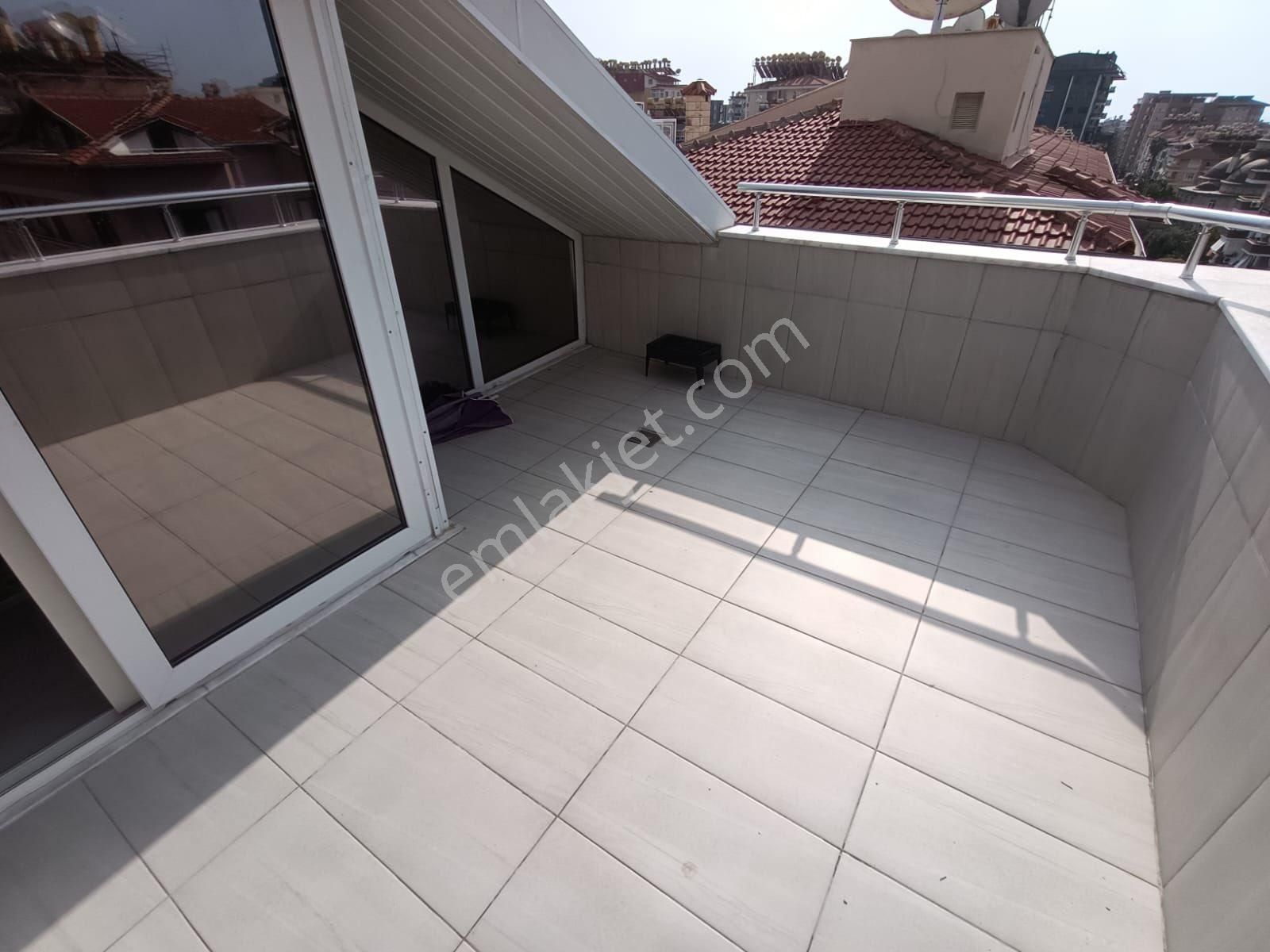 Saray Mahallesinde Satılık 2+1 Daire - Görsel 8