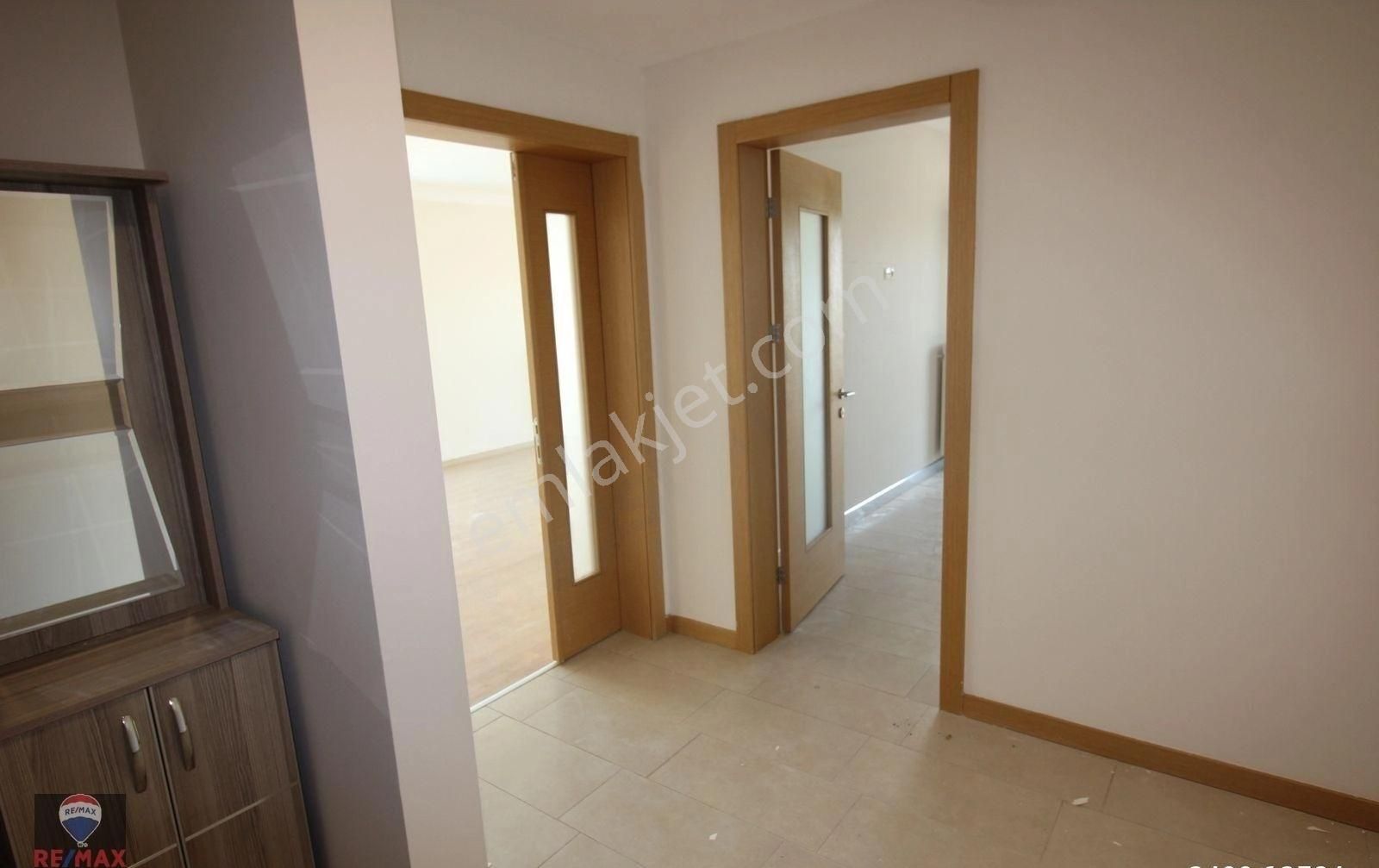 Oyak Buca 2.etap Kiralık Daire Remax Model Küçükerol - Görsel 34