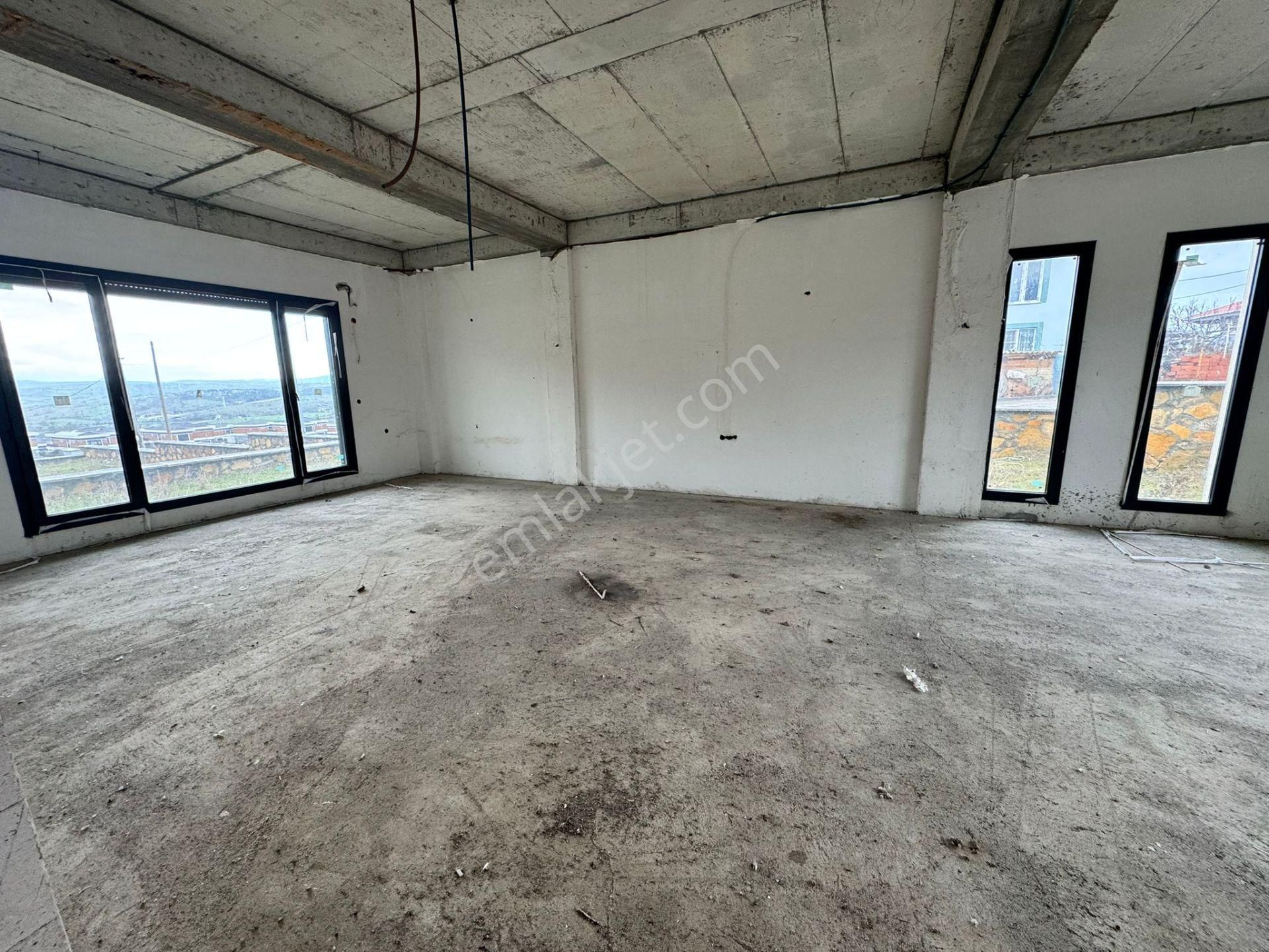 Remax Mid'den Satılık 1280 M2 Arsa Paylı Ve Tek Üç Cepheli Villa - Görsel 21