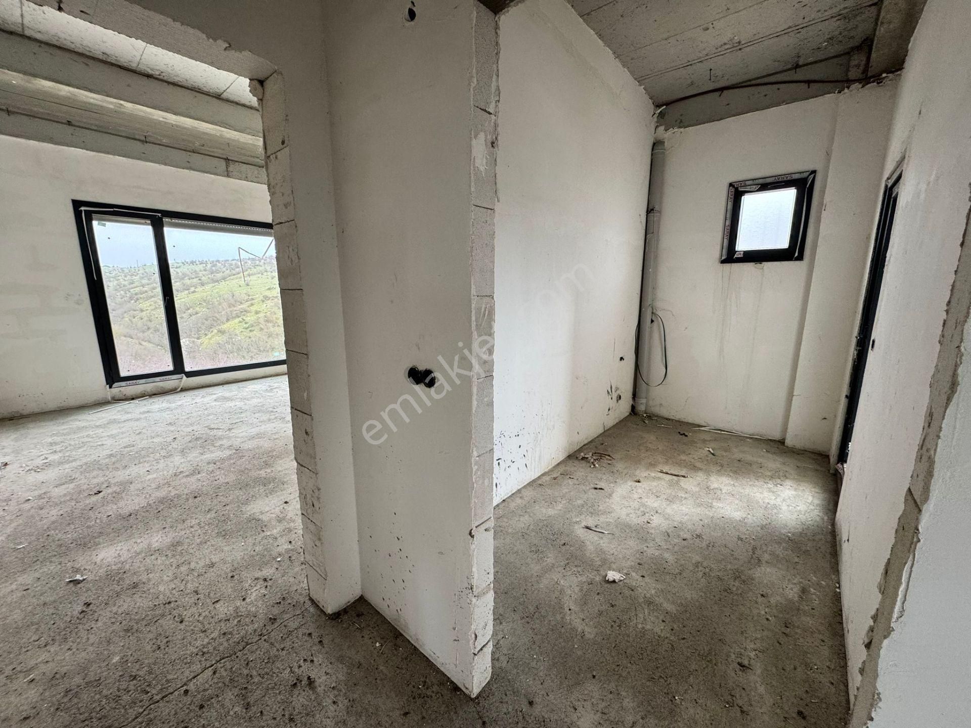 Remax Mid'den Satılık 1280 M2 Arsa Paylı Ve Tek Üç Cepheli Villa - Görsel 29