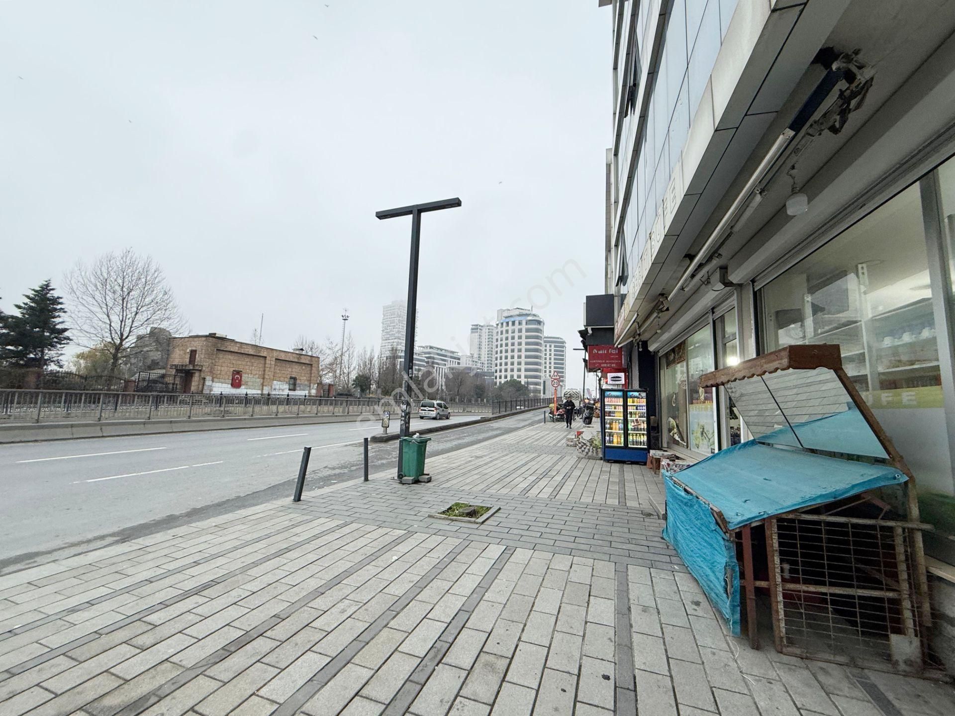 Doğan Araslı Bulvarı Üzerinde Ulaşımın Dibi 60m2 Kiralık Ofis ! - Görsel 3