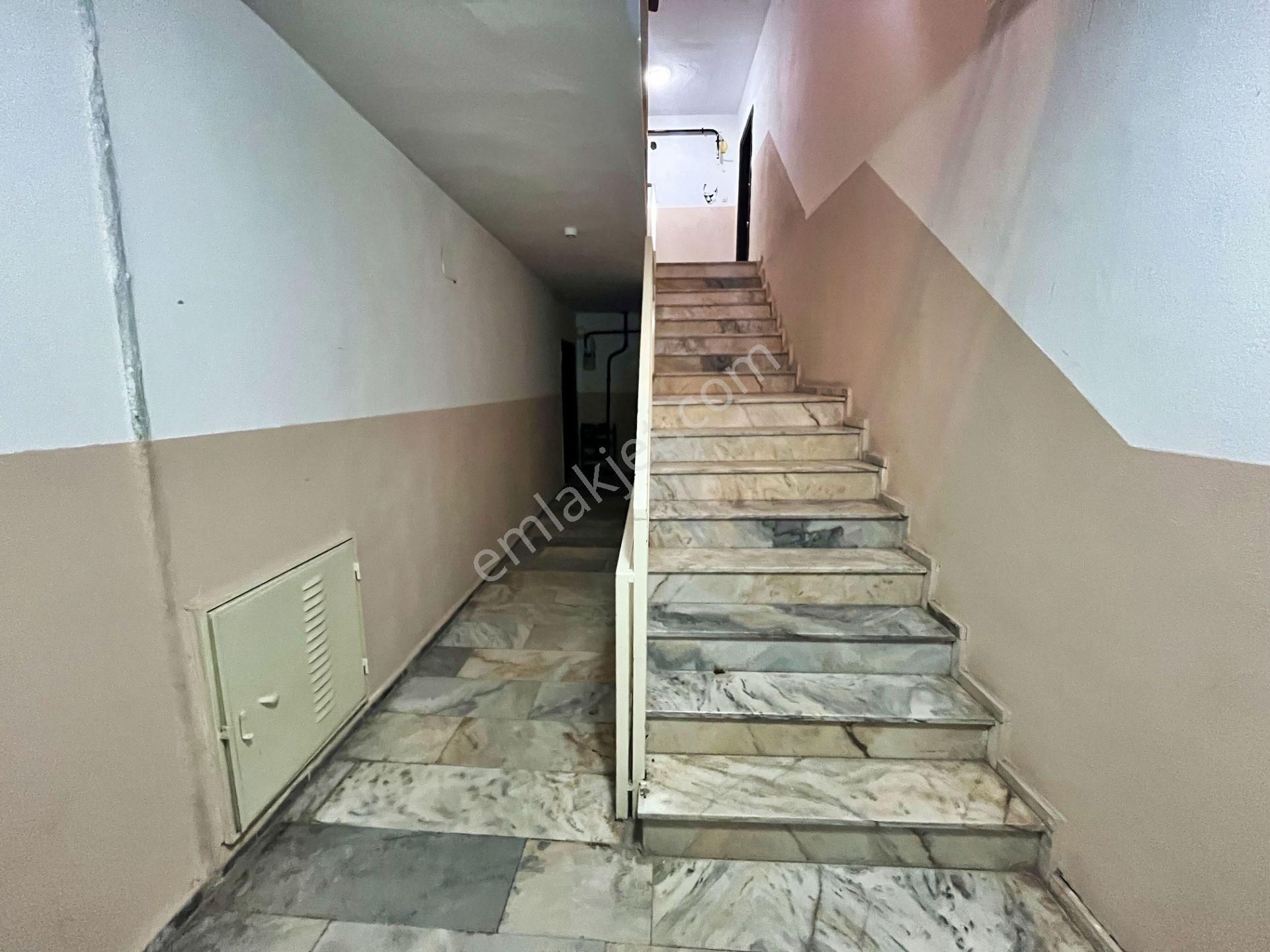 🛑🛑aktif'ten Akçay'da Denize 700 Mt Kısmi Eşyalı Ayrı Mutfaklı Ve Çift Banyolu 2+1 Kiralık Daire - Görsel 31