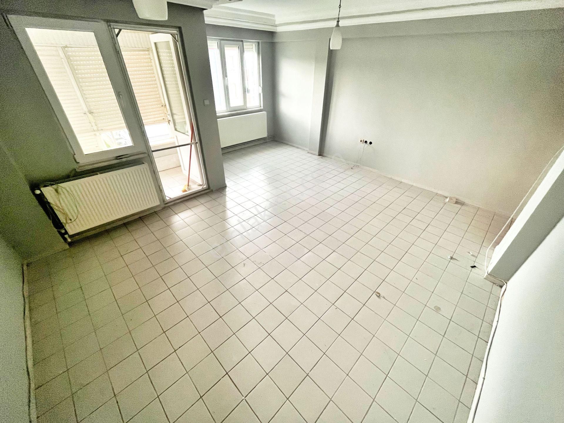 🛑🛑aktif'ten Akçay'da Denize 700 Mt Kısmi Eşyalı Ayrı Mutfaklı Ve Çift Banyolu 2+1 Kiralık Daire - Görsel 8