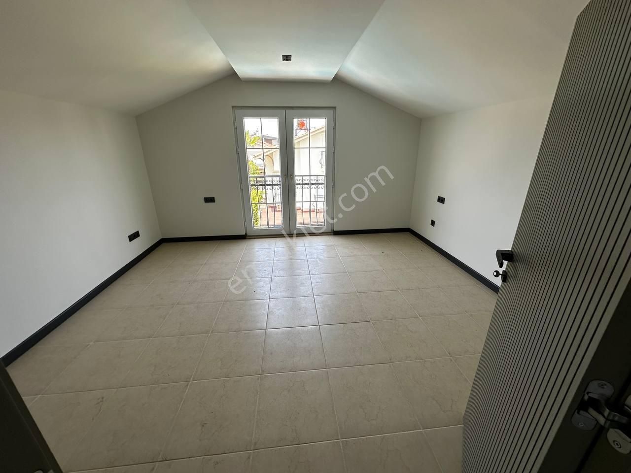 Belekte Havuzlu 4+1 Mustakıl Vılla - Görsel 7