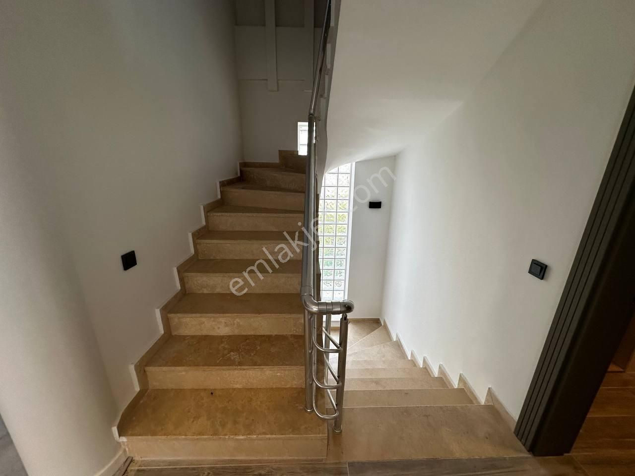 Belekte Havuzlu 4+1 Mustakıl Vılla - Görsel 21