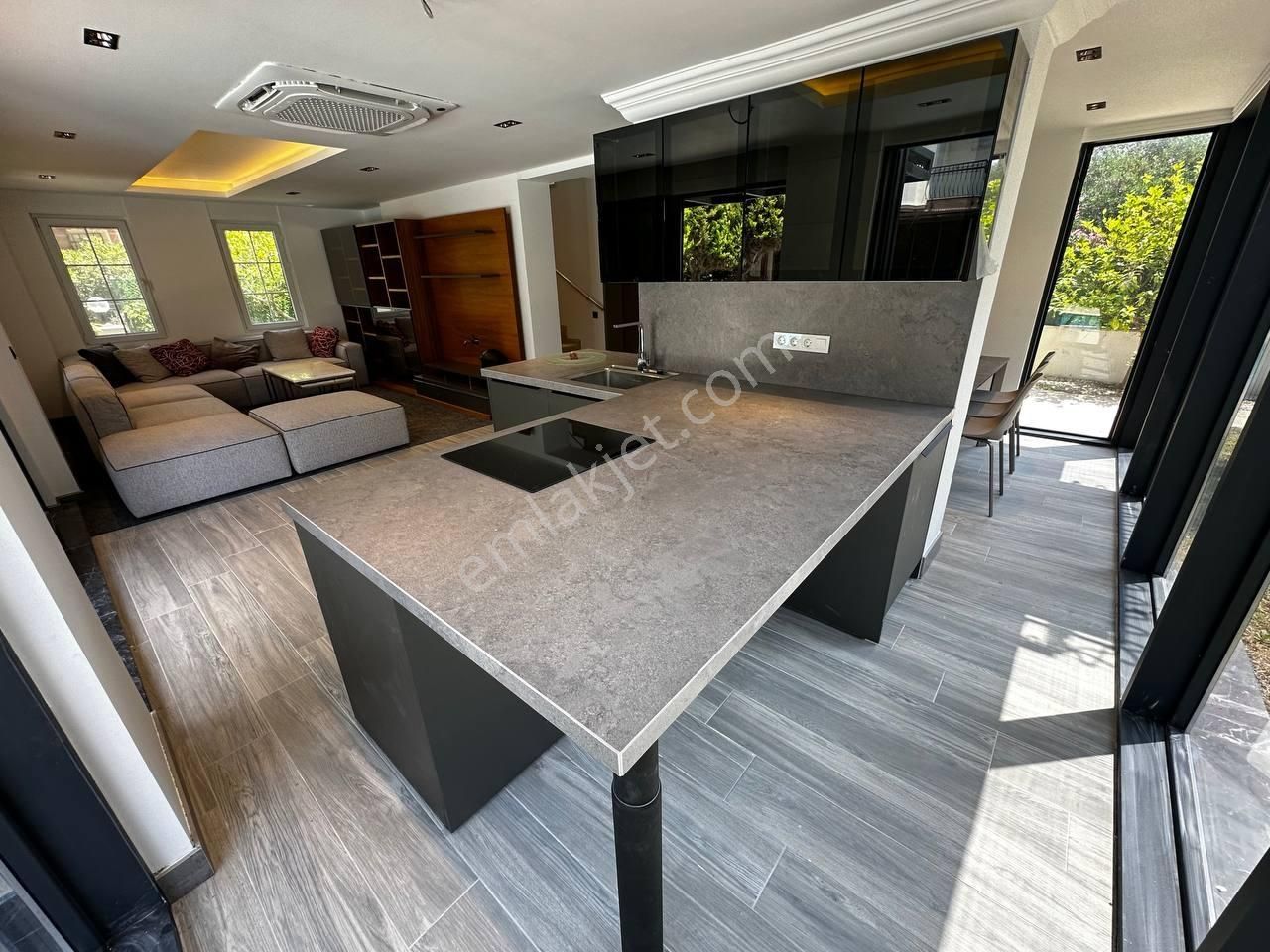 Belekte Havuzlu 4+1 Mustakıl Vılla - Görsel 6