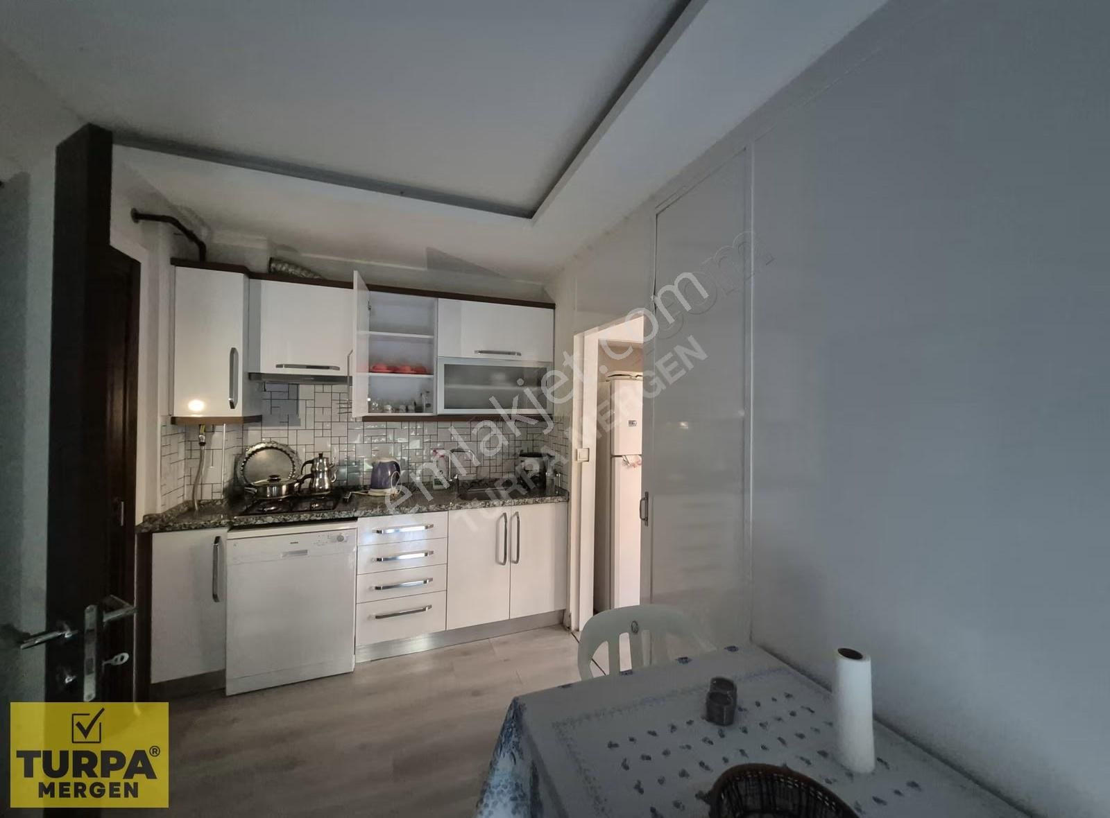 1+1 Eşyalı Kiralık Daire Bornova Merkez-erzene Mh. - Görsel 7