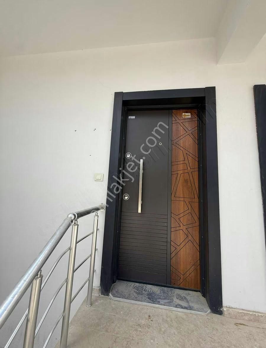 Alparslan Türkeş Üniversitesine Yakın Düşük Katlı Satılık 1+1 - Görsel 5