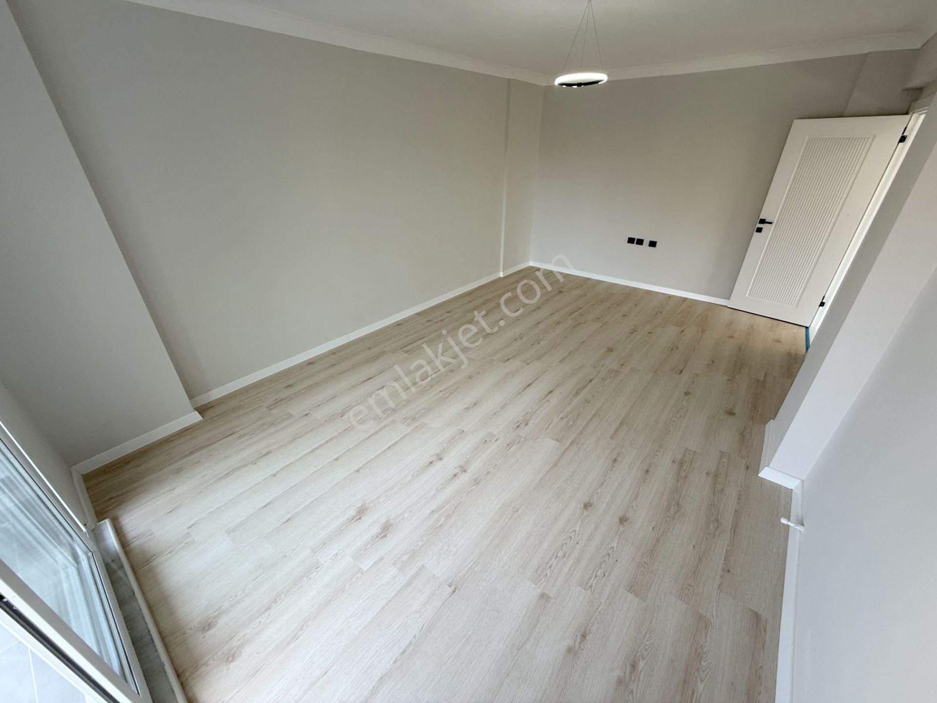 🔴🔴 Güç Gayrimenkul'den Akçay'da Ön Cephe Ara Kat İçi Full Yapılı Lüx Satılık 2+1 Daire - Görsel 26