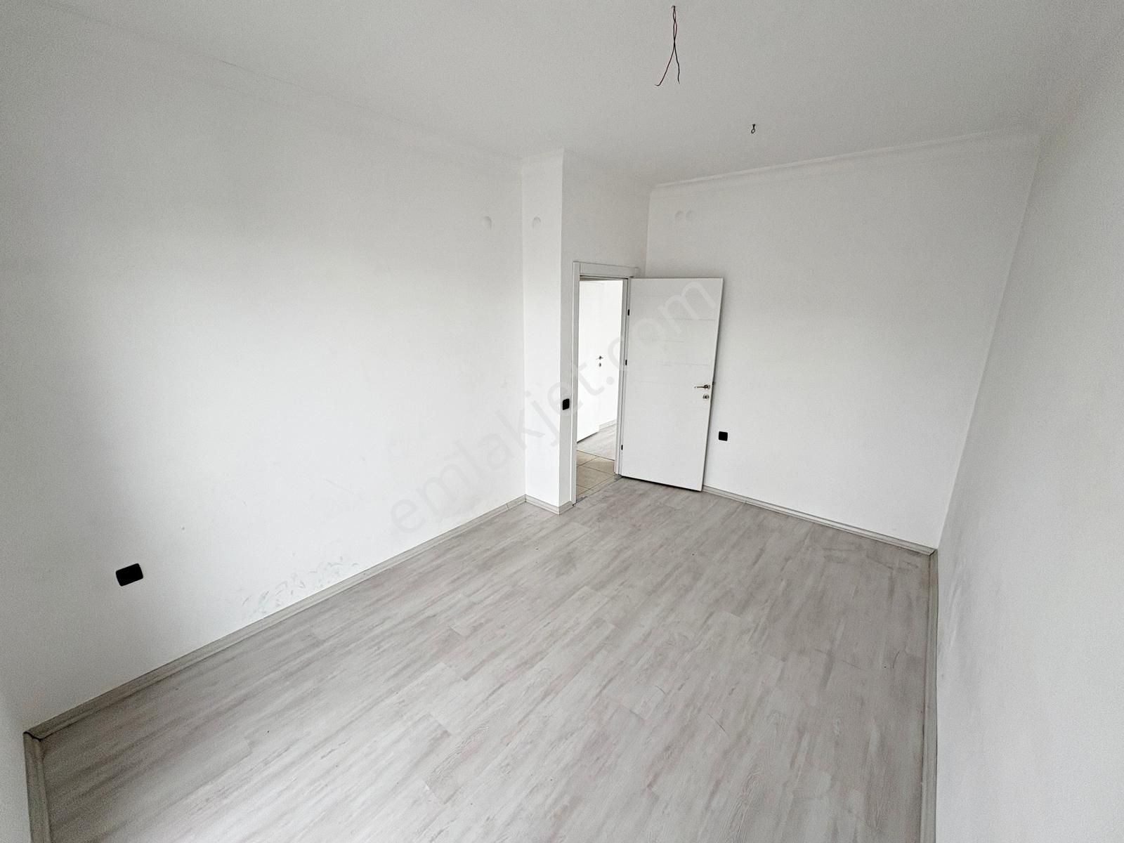 4+1 7.kat Bulvar Paraleli Geniş Oturum Manzaralı Site Dairesi - Görsel 29