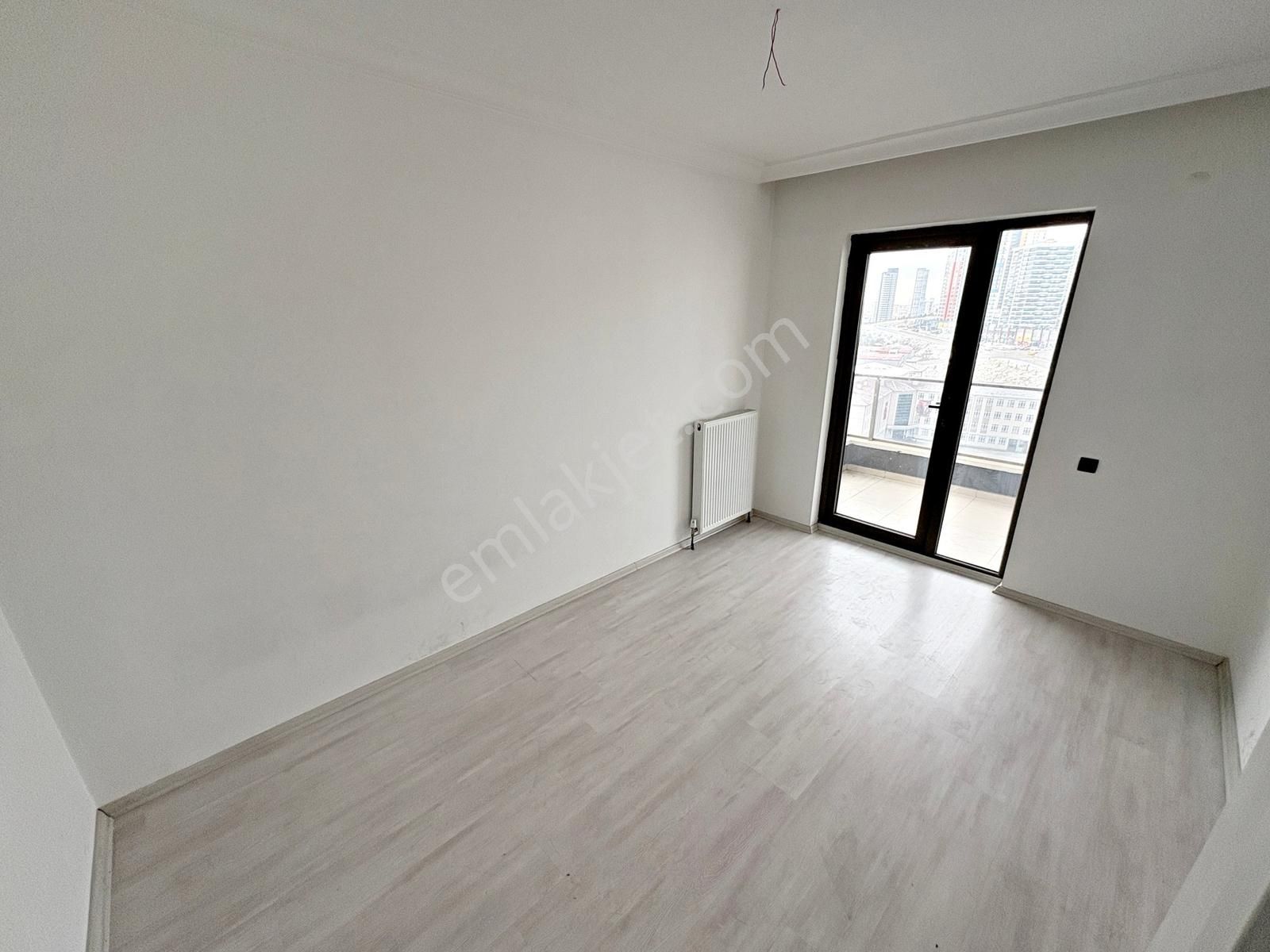 4+1 7.kat Bulvar Paraleli Geniş Oturum Manzaralı Site Dairesi - Görsel 19