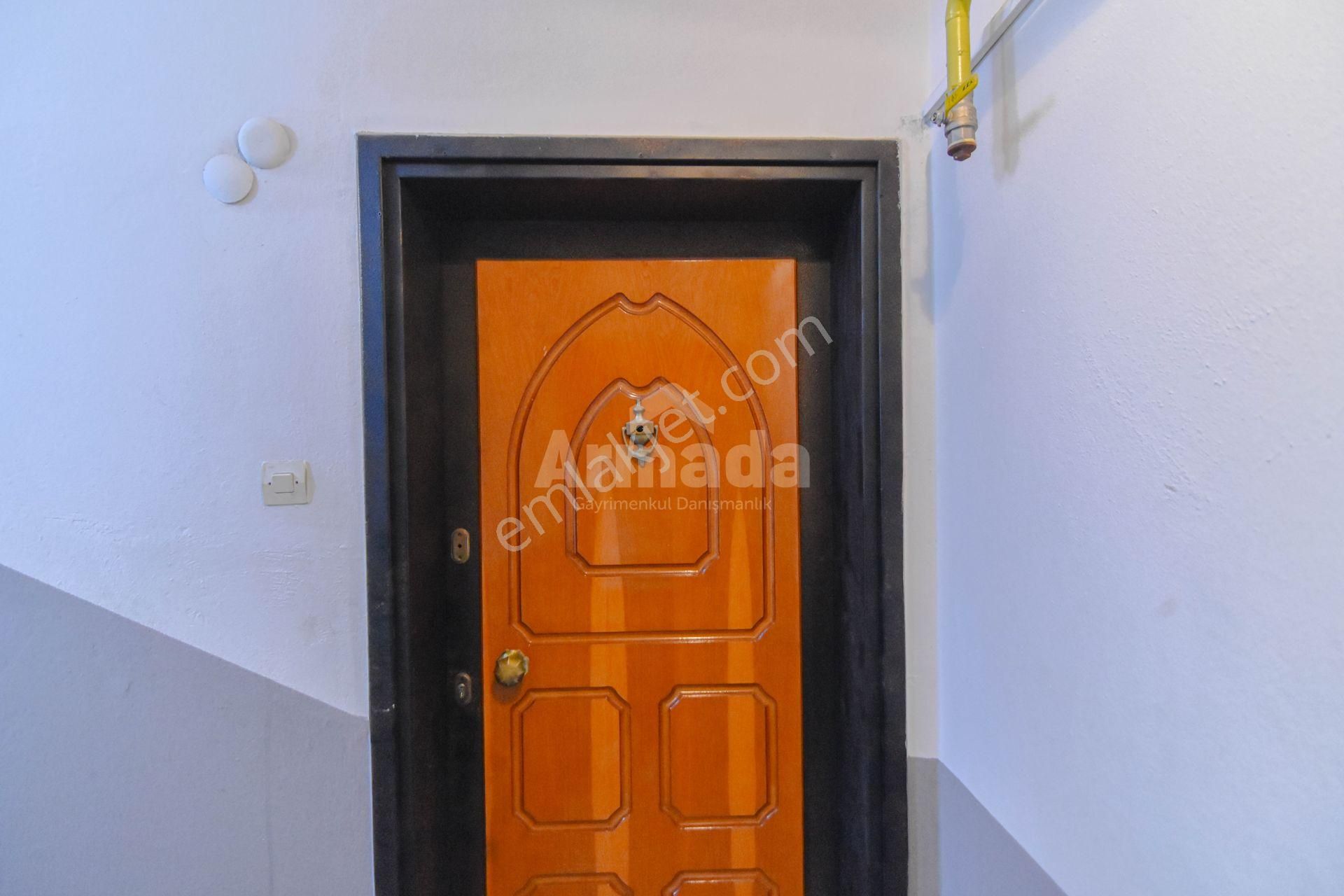 Kuşadası Ata Mahallesinin Nezih Sitesinde 3+1 Satılık Daire - Görsel 33