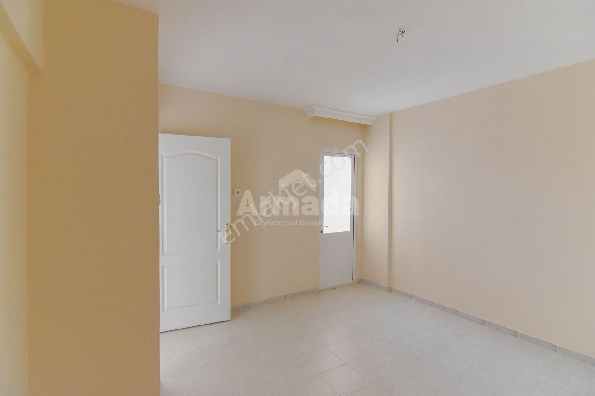 Kuşadası Ata Mahallesinin Nezih Sitesinde 3+1 Satılık Daire - Görsel 29