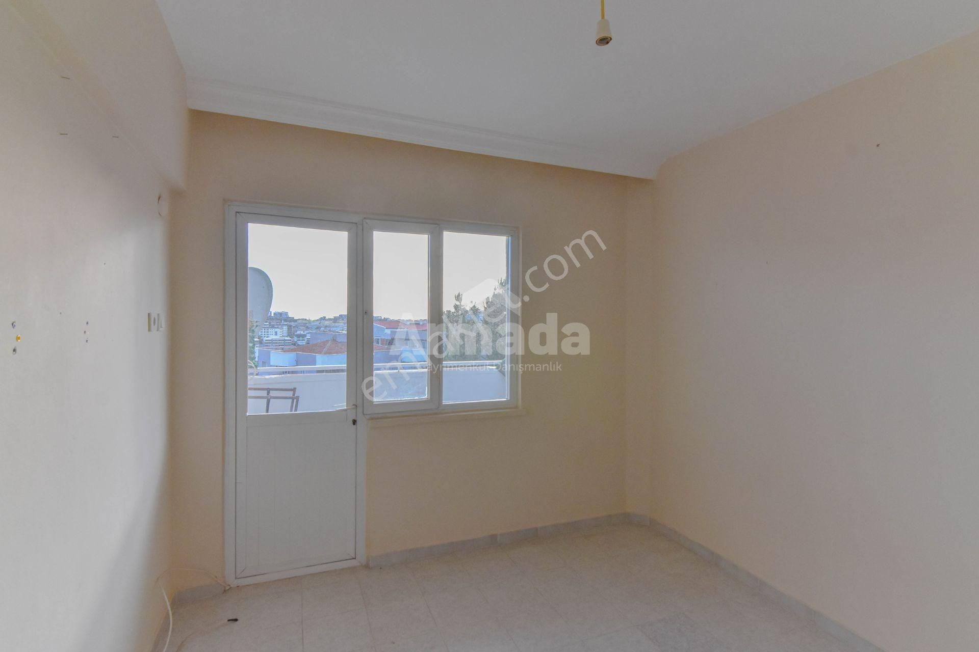 Kuşadası Ata Mahallesinin Nezih Sitesinde 3+1 Satılık Daire - Görsel 22