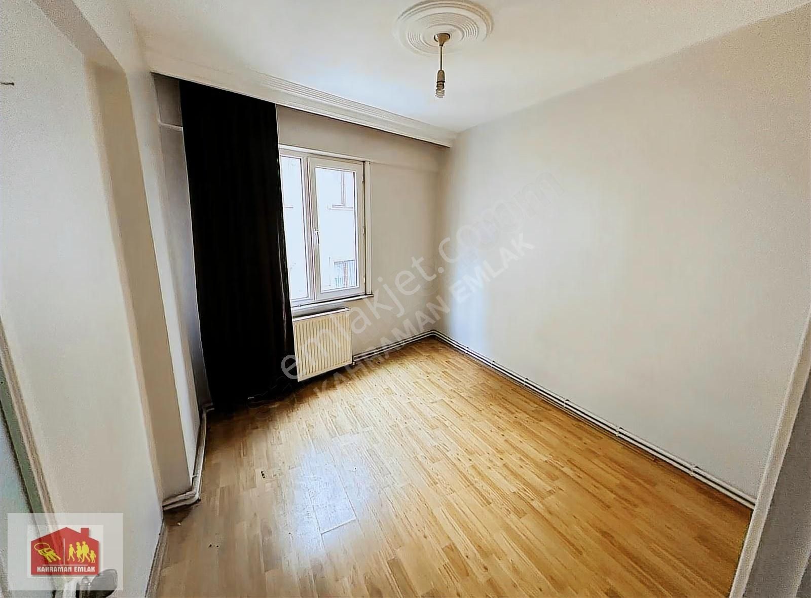 Kaynarca'da E5'e Çarşıya Çok Yakın Ara Katta 2+1 Daire - Görsel 5