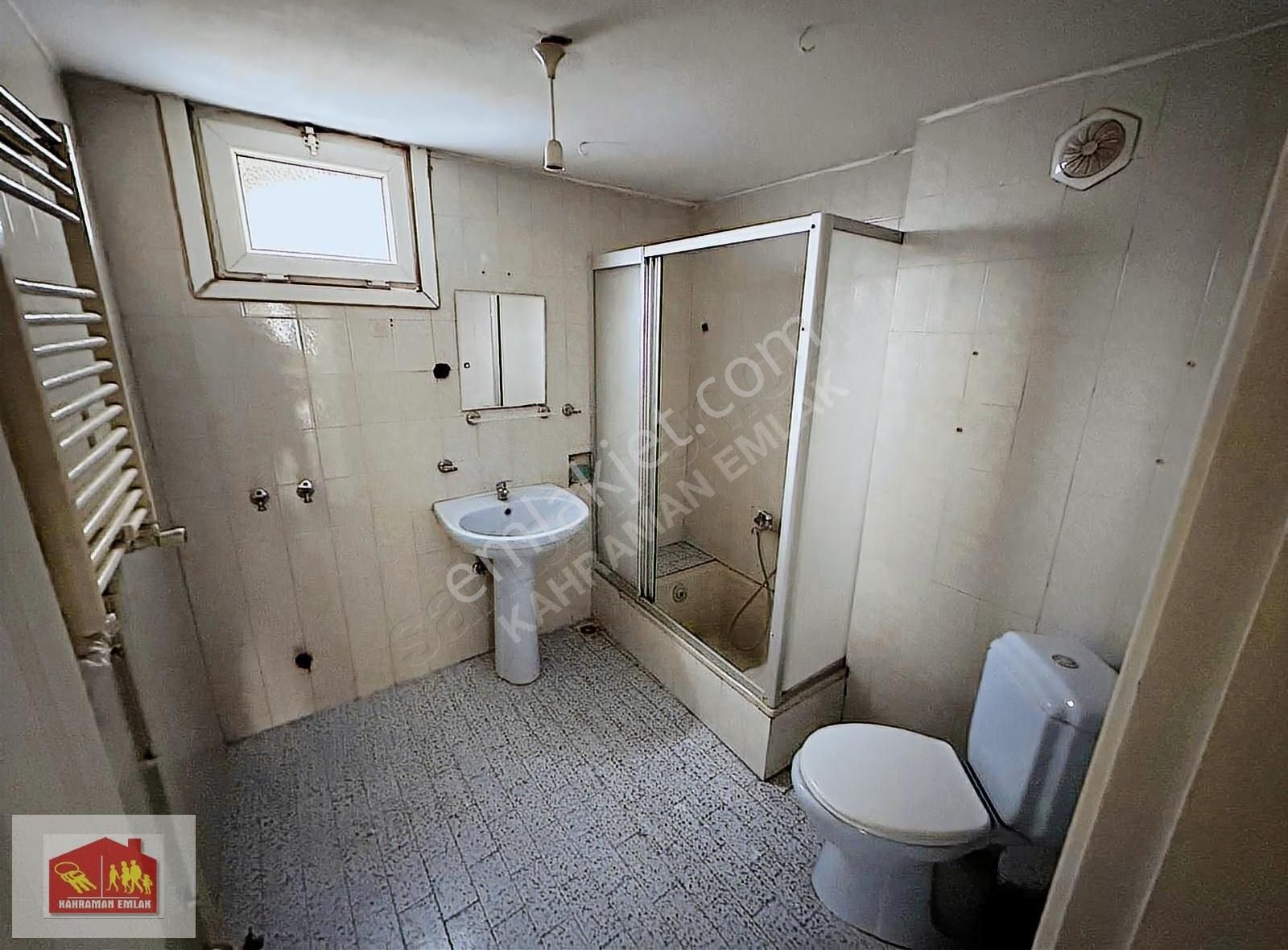 Kaynarca'da E5'e Çarşıya Çok Yakın Ara Katta 2+1 Daire - Görsel 14