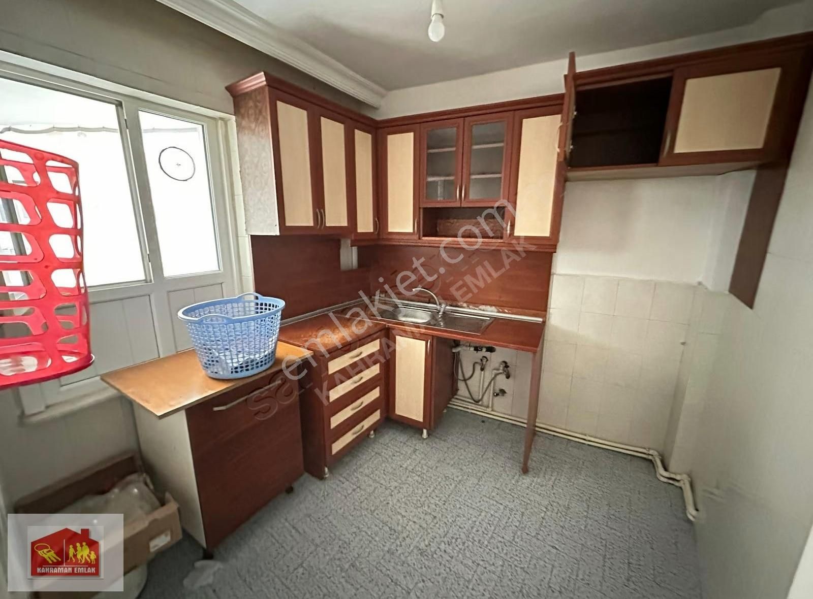 Kaynarca'da E5'e Çarşıya Çok Yakın Ara Katta 2+1 Daire - Görsel 15