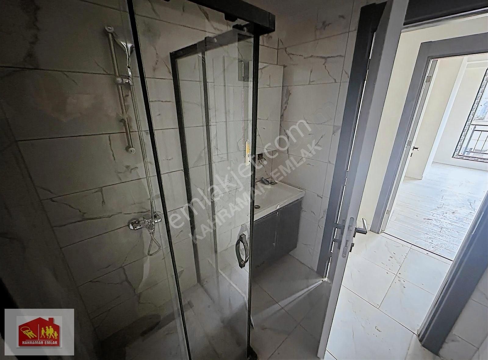 Evliya Çelebi'de Ulaşıma Yakın Happy Life'de 3+1 Sıfır Daire - Görsel 17