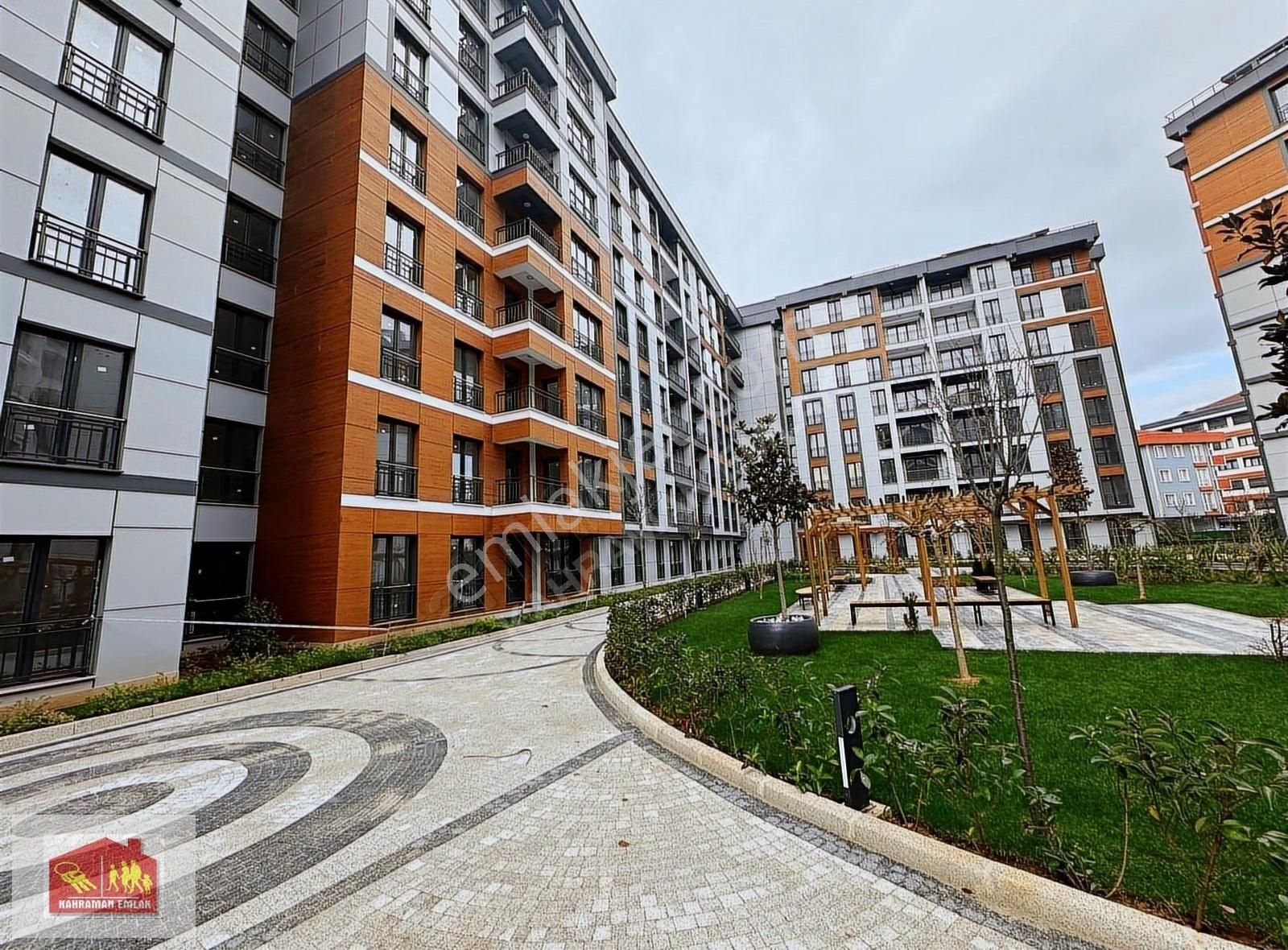 Evliya Çelebi'de Ulaşıma Yakın Happy Life'de 3+1 Sıfır Daire