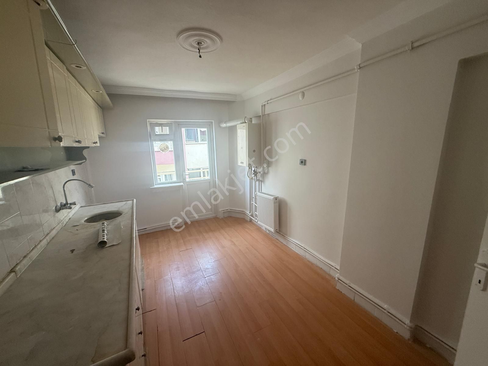 Osmanlı Mh. Ara Katta Bakımlı 3+1 Kiralık Site Dairesi - Görsel 12