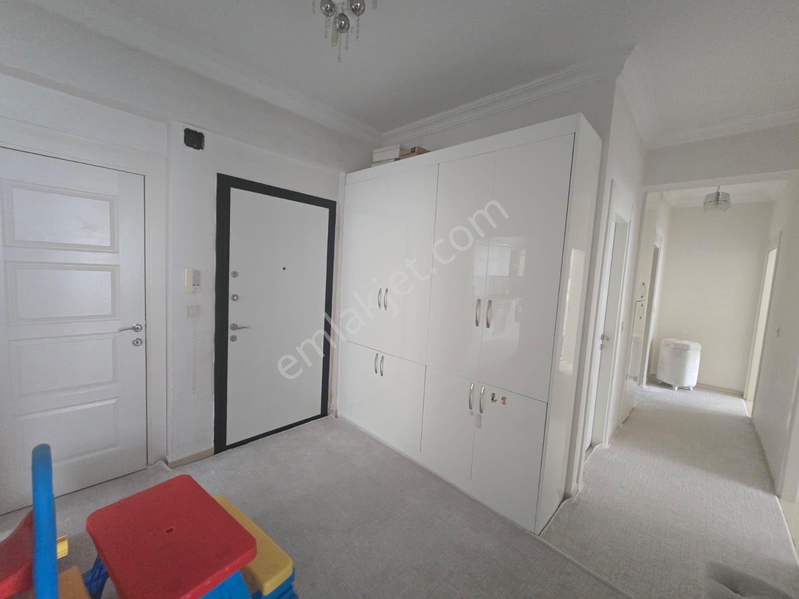 Akçe'den Karacaahmet Ana Cadde Üzeri Göbek Kat Fırsat Daire - Görsel 14