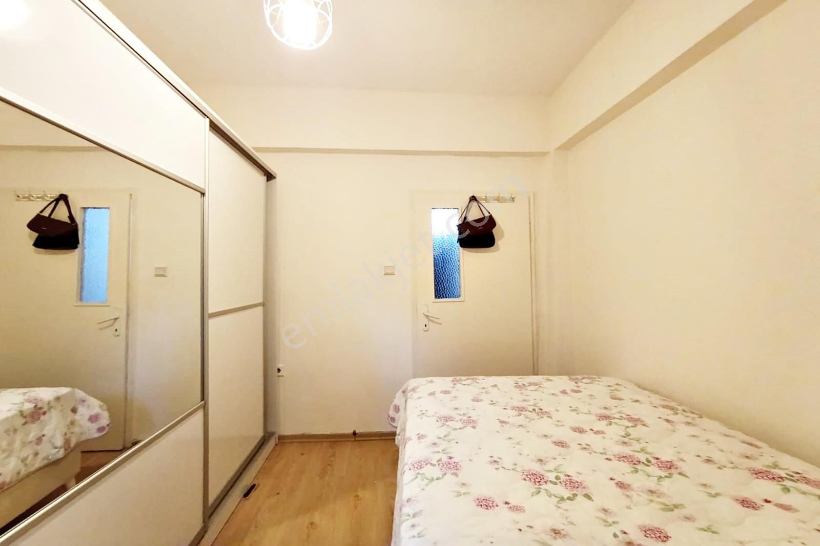 Ufuk Özdemir'den Köşk Mah Güzelyazı Sok Acil Satılık 2+1 Daire - Görsel 22