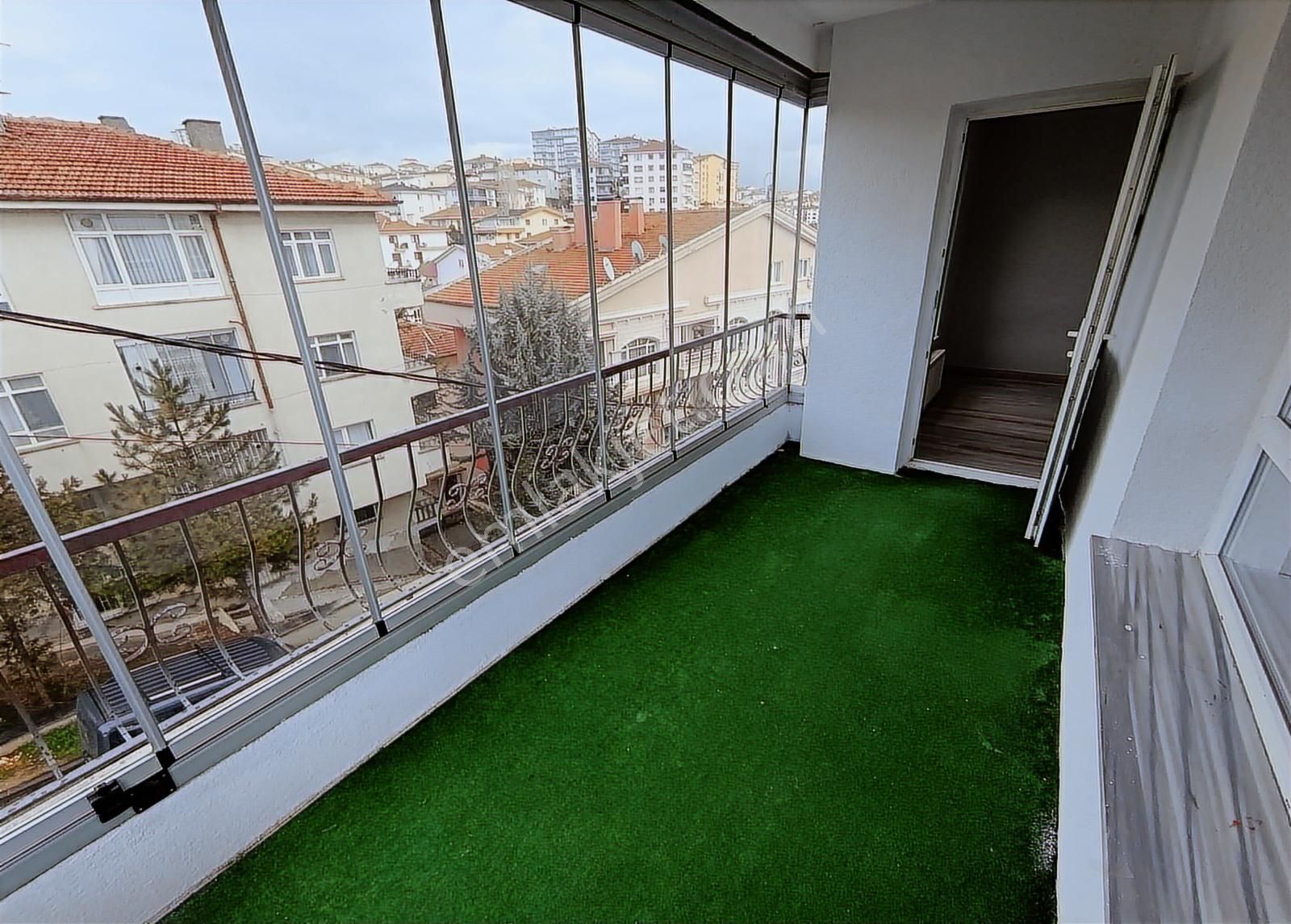 Ufuk Özdemir'den Göksun Sokakta Ön Cephe 1 Kat Yapılı 2+1 Daire - Görsel 6