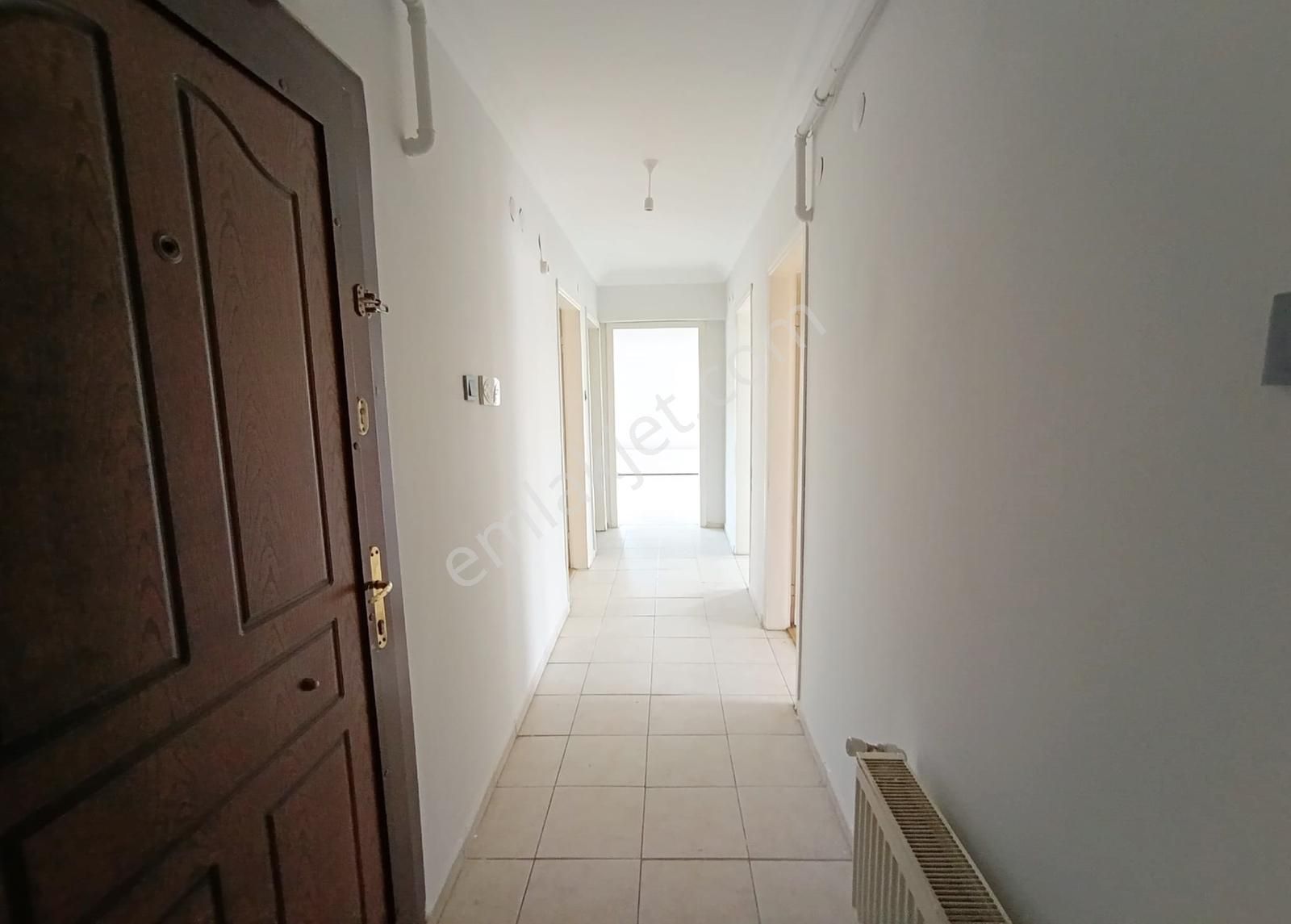 Ufuk Özdemir'den Göksun Sokakta Ön Cephe 1 Kat Yapılı 2+1 Daire - Görsel 16