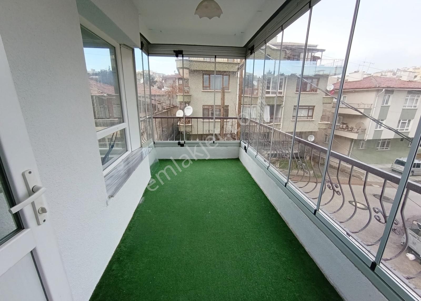 Ufuk Özdemir'den Göksun Sokakta Ön Cephe 1 Kat Yapılı 2+1 Daire - Görsel 12