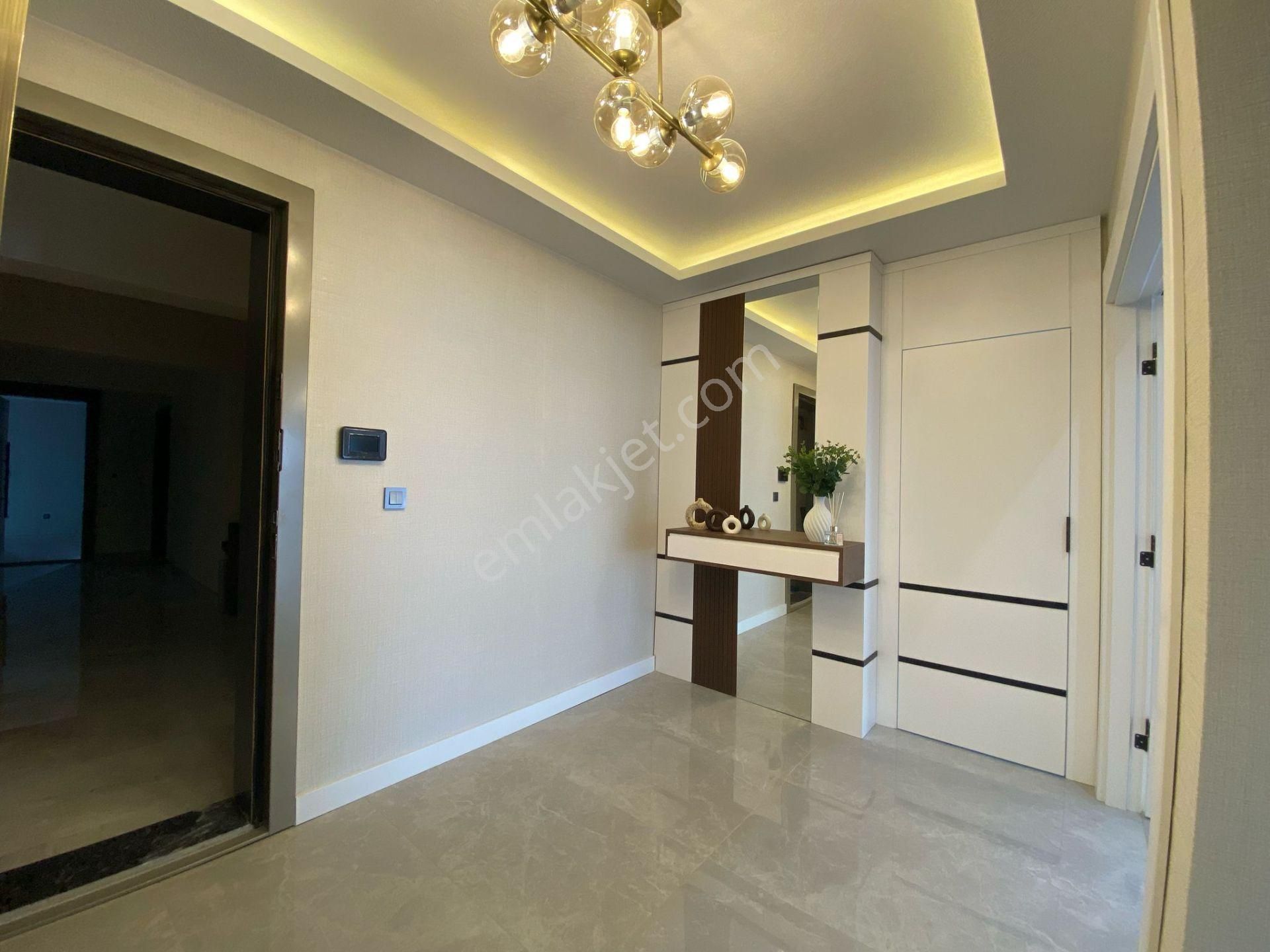 Nasip'ten Bölgenin En Güzel Site Binalarından 4+1 Full Yapılı - Görsel 13