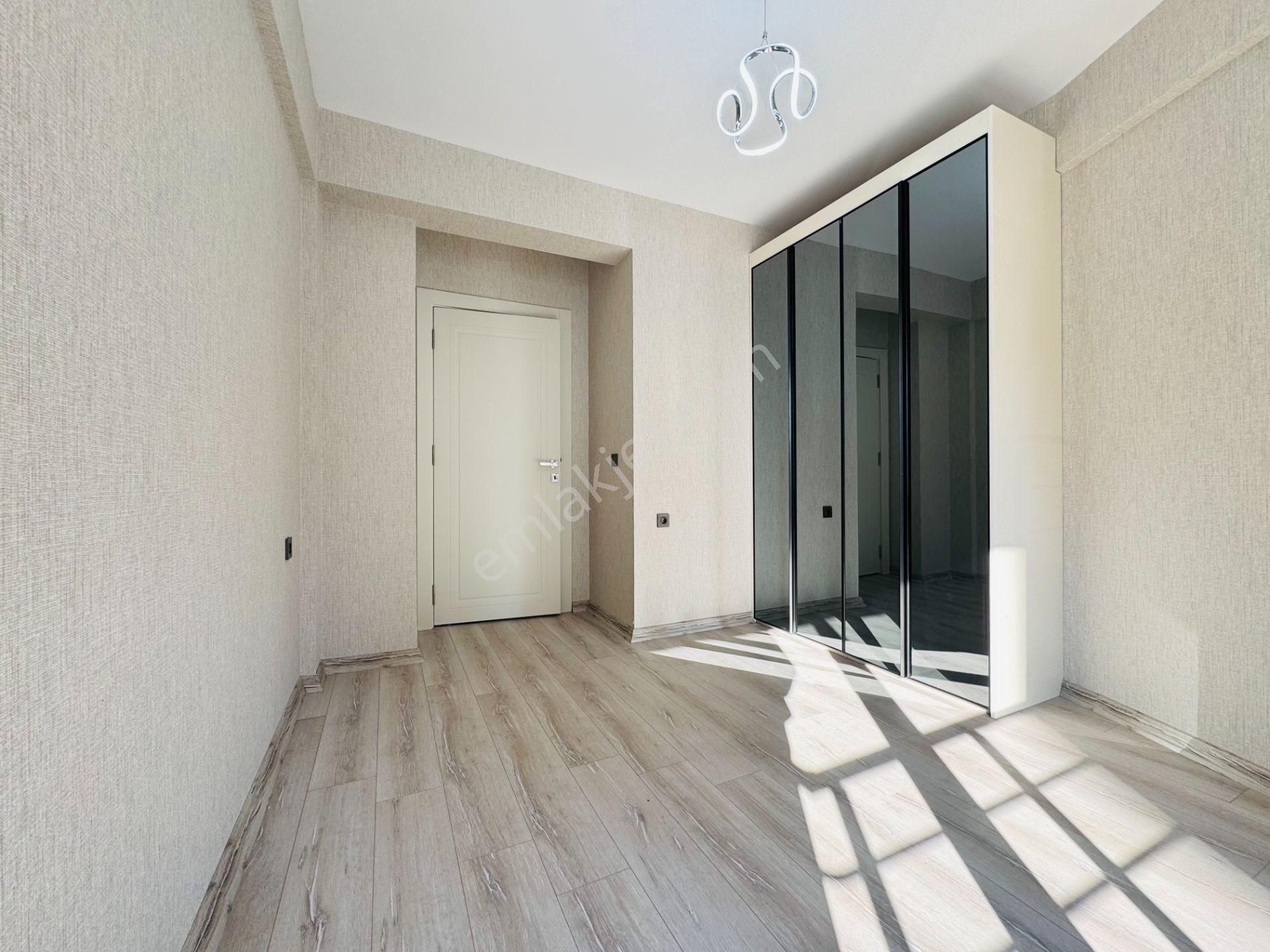 Nam-ak Emlaktan Hicret Cami Yakını Yerden Isıtma 2+1 Sıfır Daire - Görsel 15