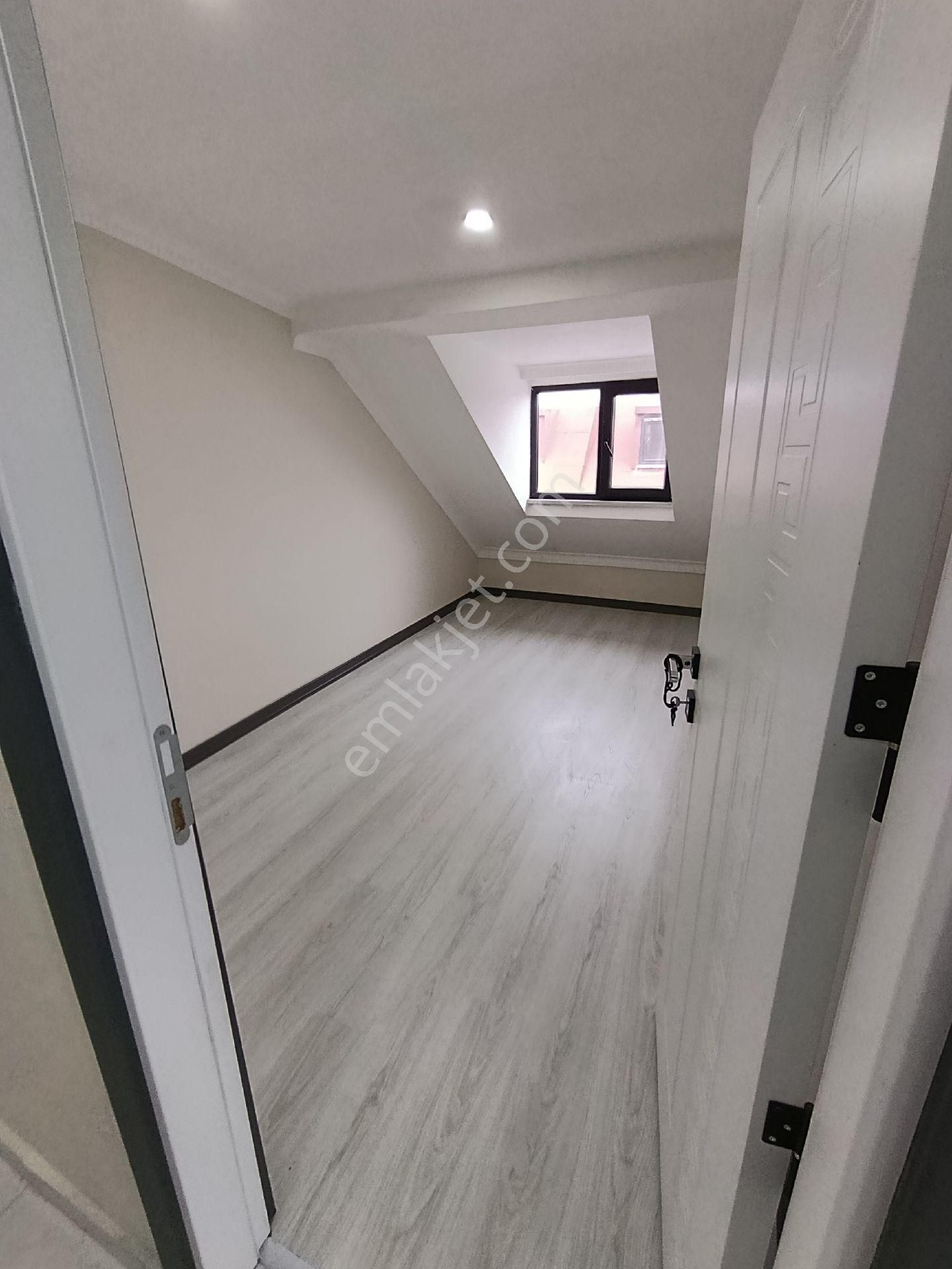 1.79 Krediyle Arnavutköy Nenehatunda Sitede Satılık 4+2 Çatı Kat Dubleks Daire - Görsel 22