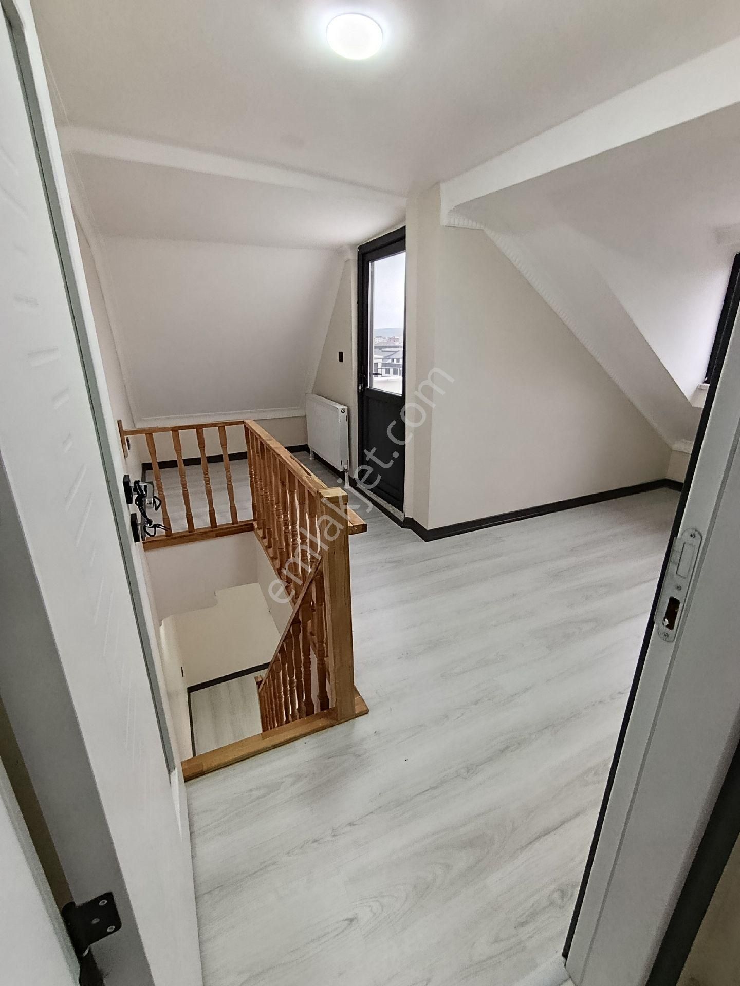 1.79 Krediyle Arnavutköy Nenehatunda Sitede Satılık 4+2 Çatı Kat Dubleks Daire - Görsel 14