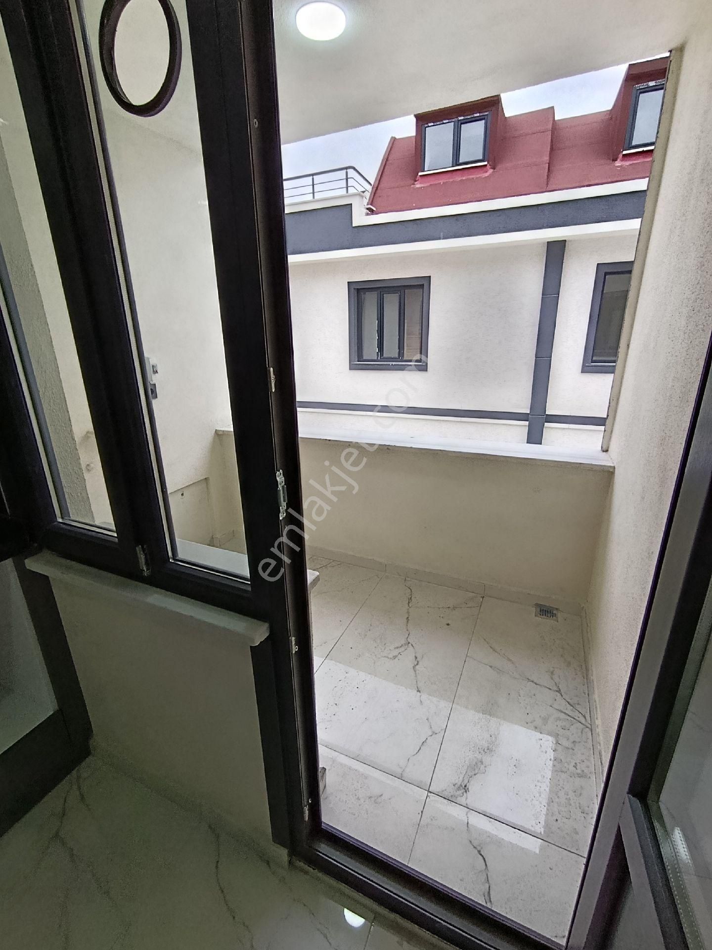 1.79 Krediyle Arnavutköy Nenehatunda Sitede Satılık 4+2 Çatı Kat Dubleks Daire - Görsel 9