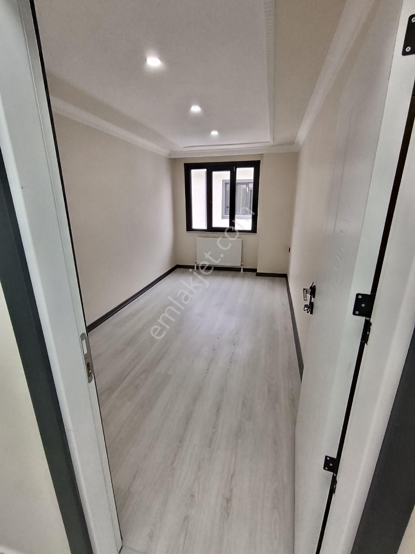 1.79 Krediyle Arnavutköy Nenehatunda Sitede Satılık 4+2 Çatı Kat Dubleks Daire - Görsel 5