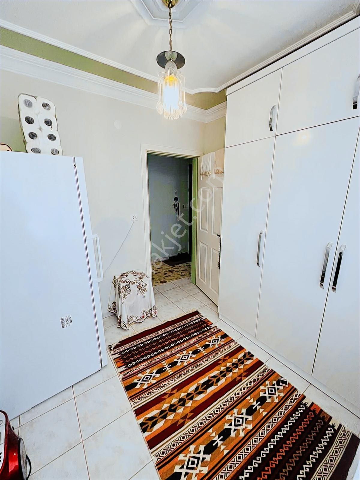 Hacet Mah. Merkezi Konumda Masrafsız 3+1 Güney Cephe Daire - Görsel 2