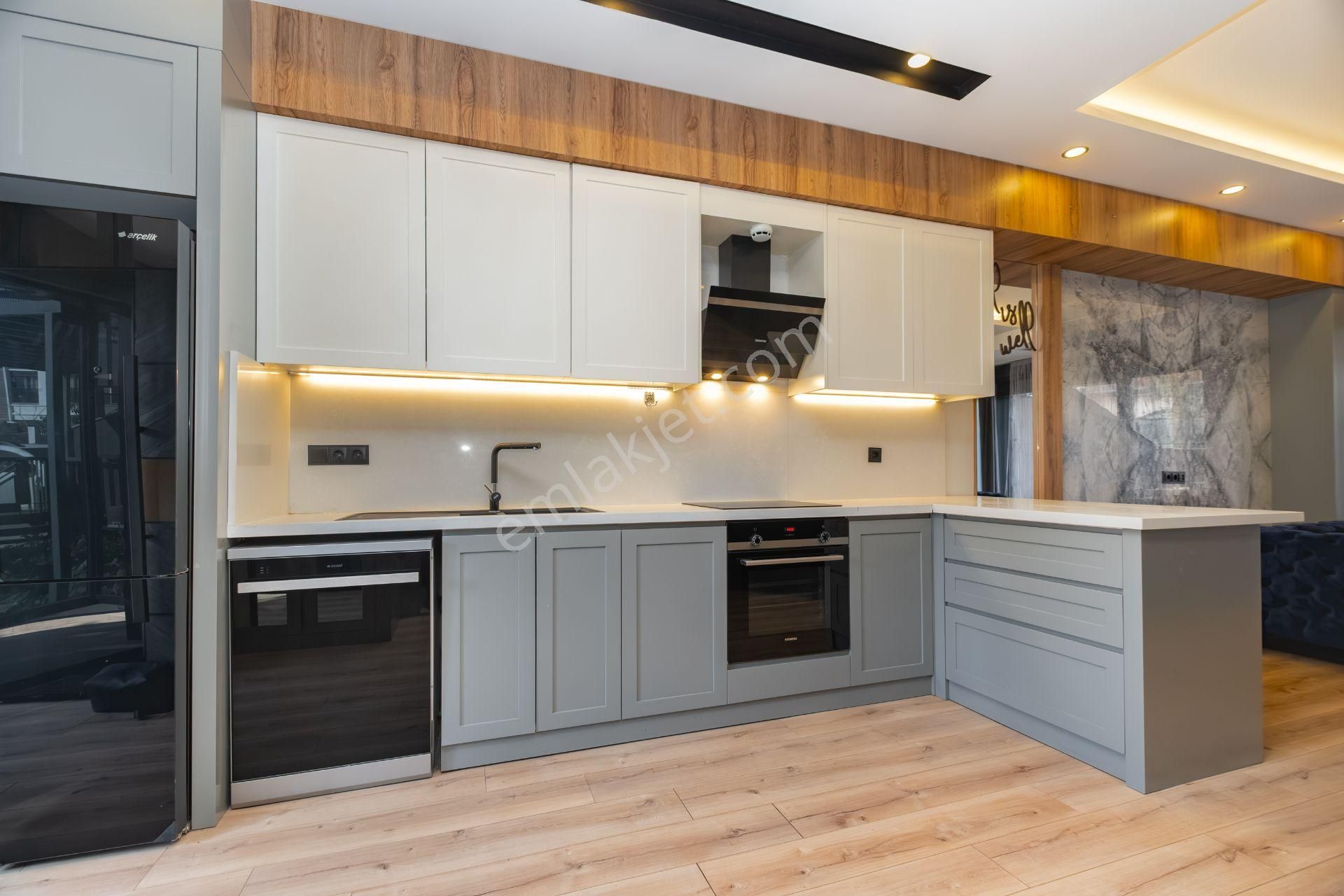 Güzeloba 'da Yerden Isıtmalı, Müstakil Havuzlu Lüks Villa - Görsel 12