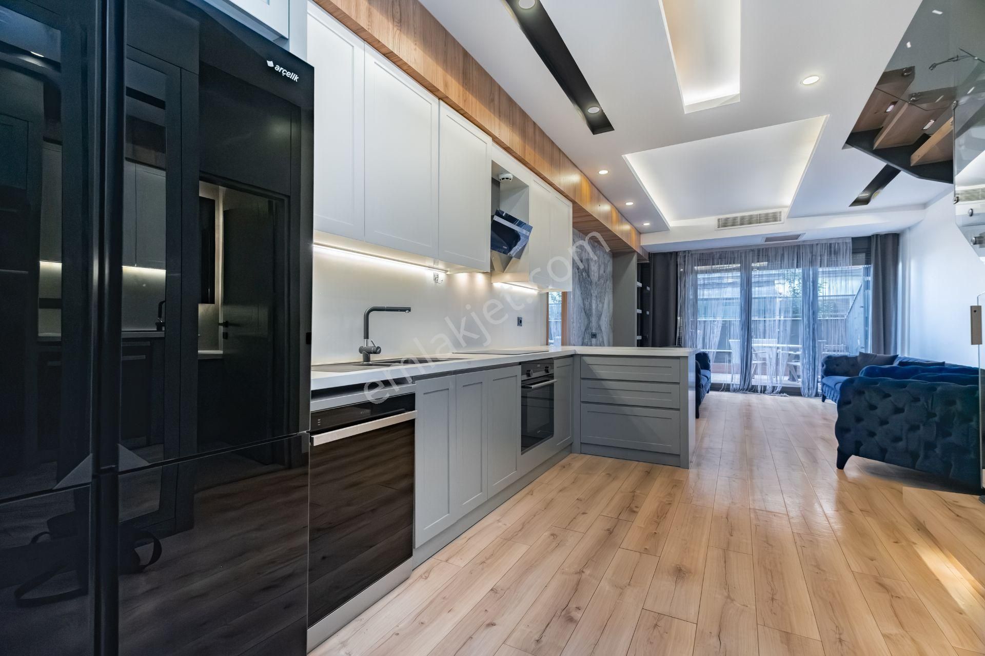 Güzeloba 'da Yerden Isıtmalı, Müstakil Havuzlu Lüks Villa - Görsel 11