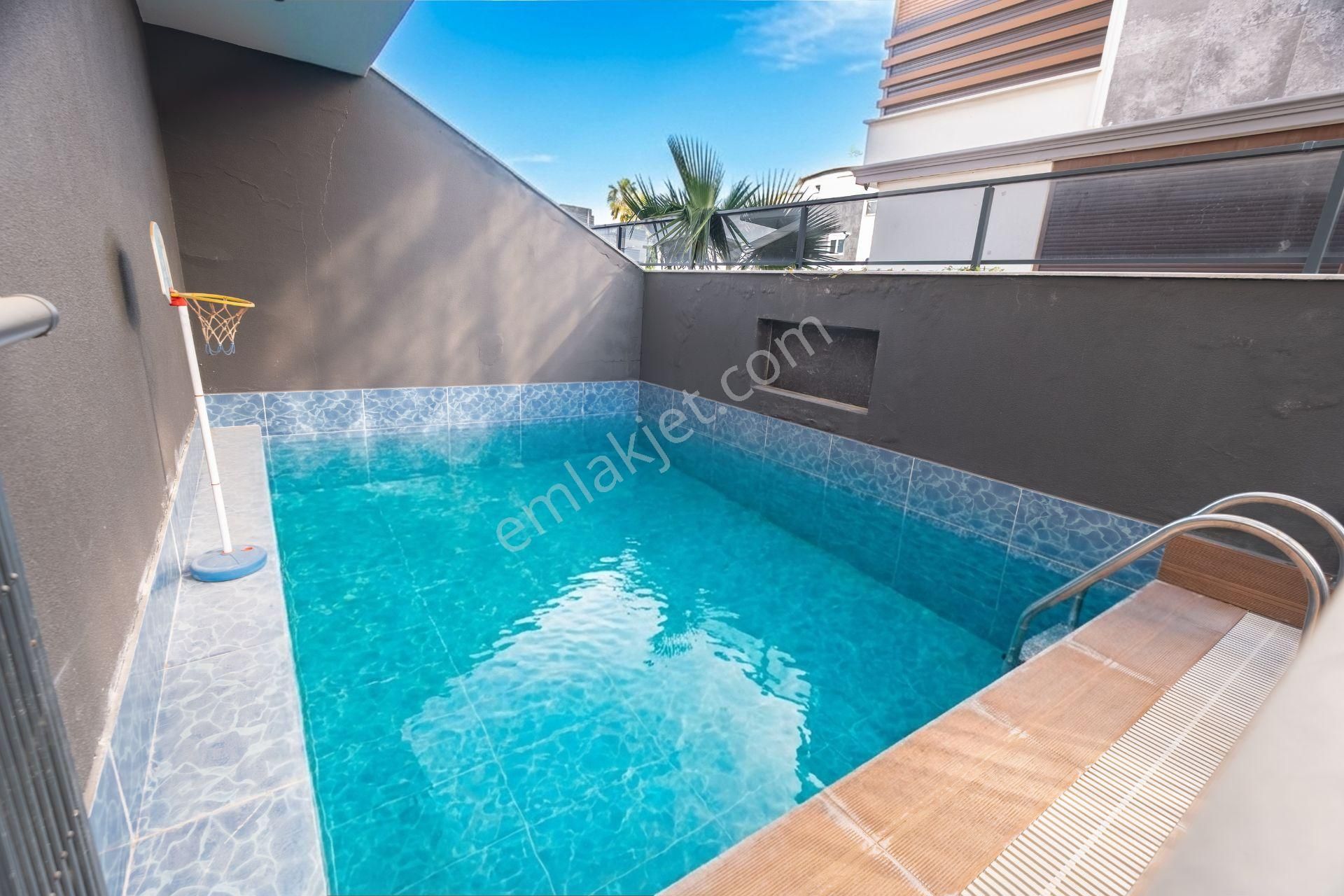 Güzeloba 'da Yerden Isıtmalı, Müstakil Havuzlu Lüks Villa - Görsel 6