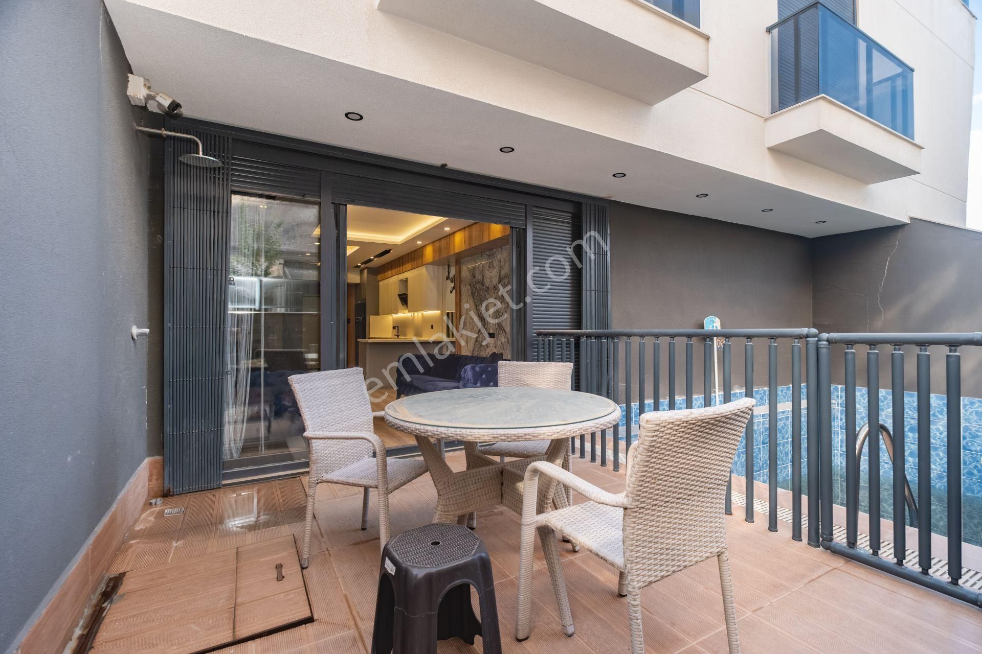 Güzeloba 'da Yerden Isıtmalı, Müstakil Havuzlu Lüks Villa - Görsel 8