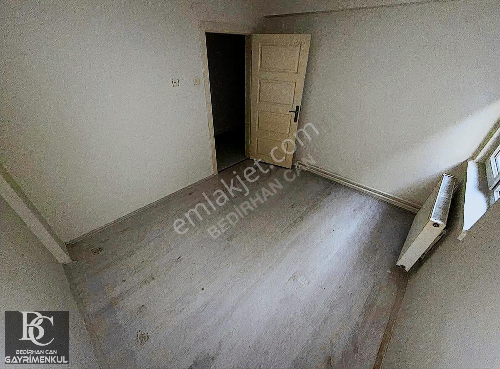Bedirhan'dan Gata Yakını 3+1 Önü Açık Yapılı Masrafsız Acil !!!! - Görsel 4